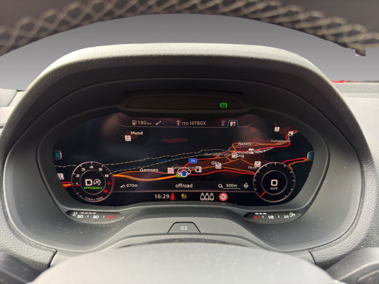 AUDI Q2 40 TFSI S line quattro-image-8