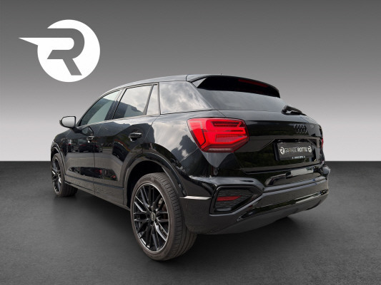 AUDI Q2 40 TFSI S line quattro-image-3