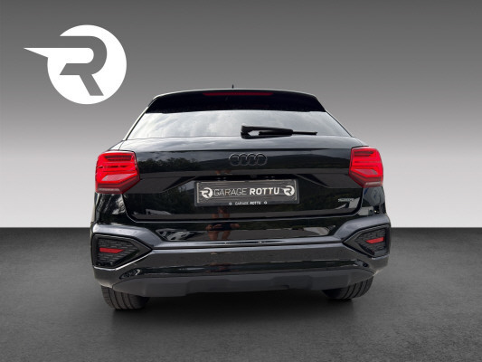 AUDI Q2 40 TFSI S line quattro-image-4