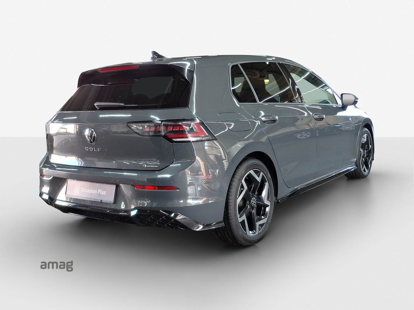 VW Golf 2.0 TSI R-Line DSG 4 Motion-image-4