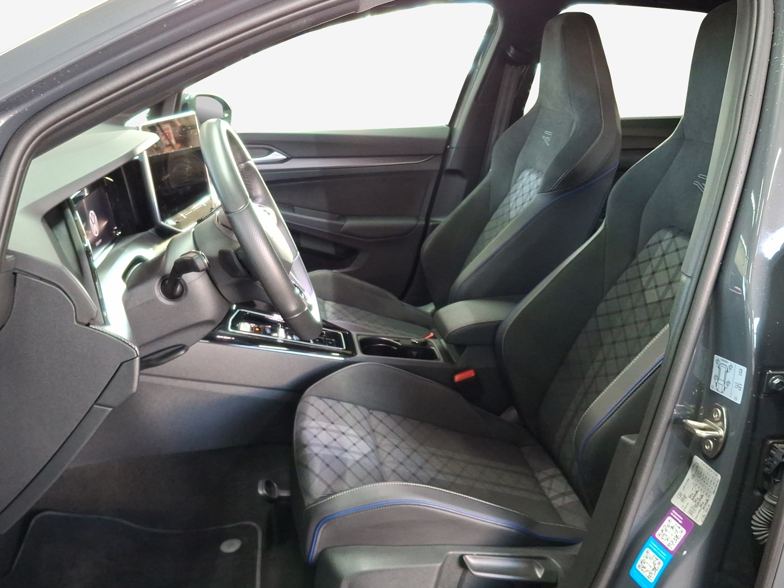 VW Golf 2.0 TSI R-Line DSG 4 Motion-image-7