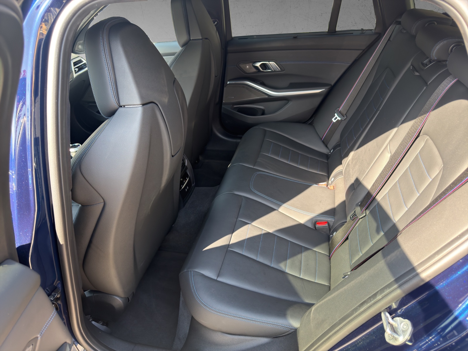 BMW M340d xDrive 48V Touring Steptronic M Sport Pro-image-13