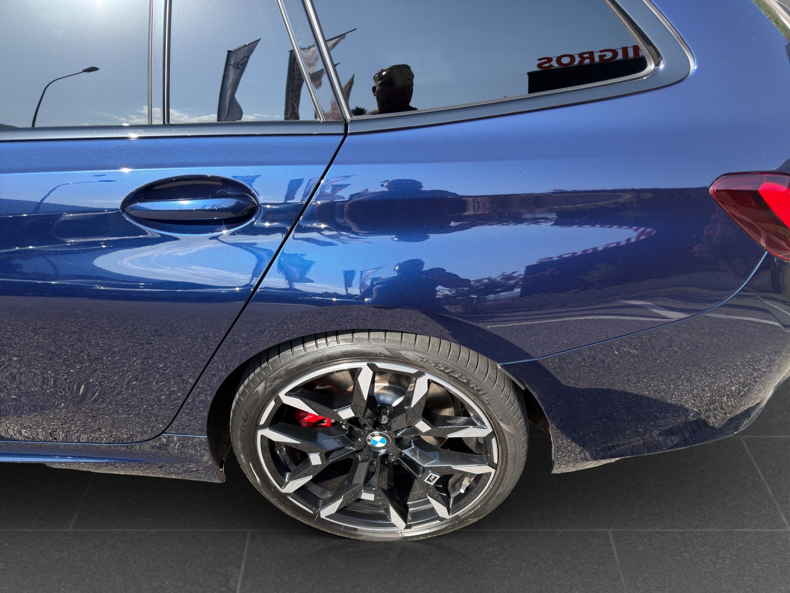 BMW M340d xDrive 48V Touring Steptronic M Sport Pro-image-11