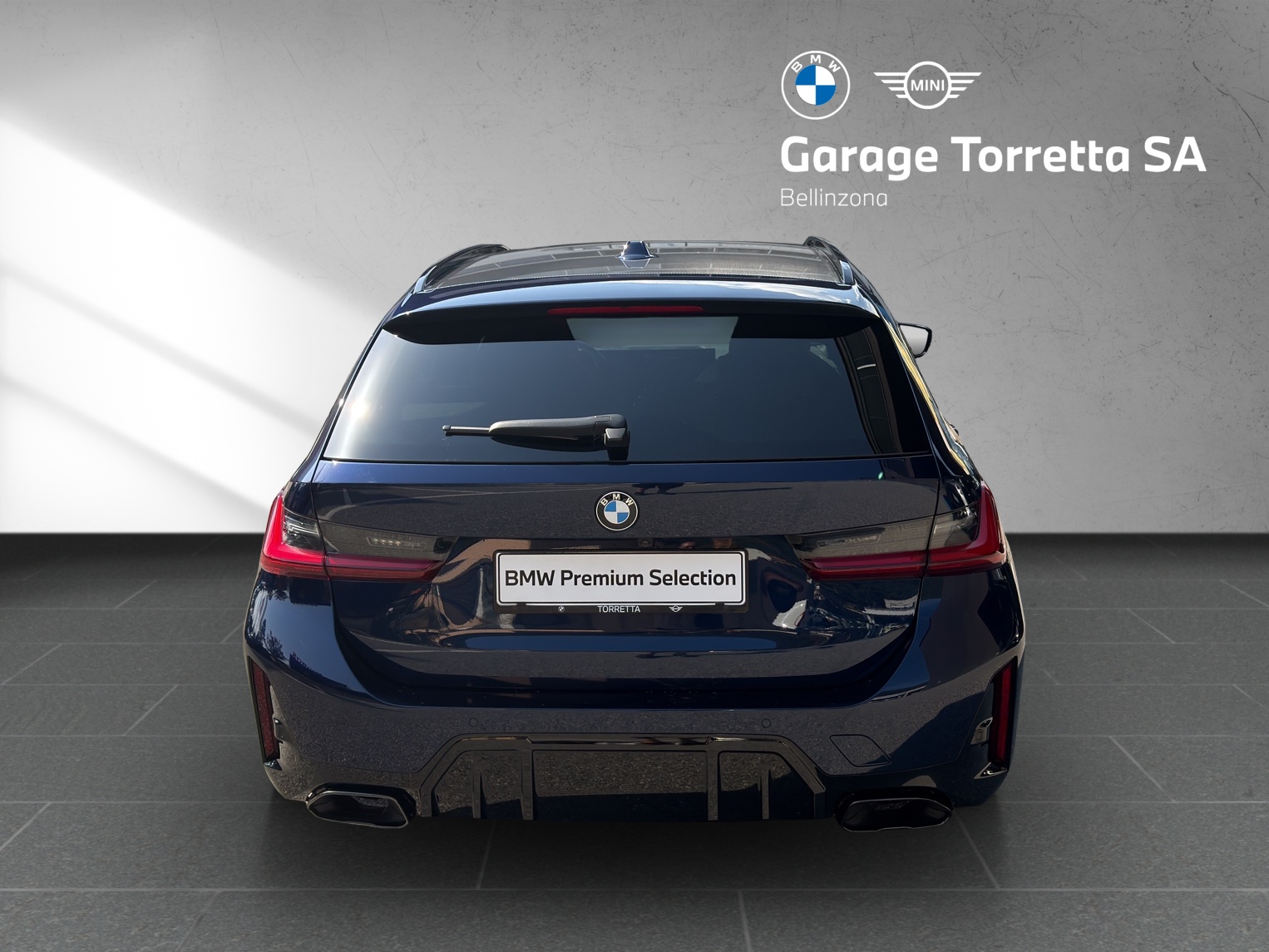 BMW M340d xDrive 48V Touring Steptronic M Sport Pro-showroom-element-3