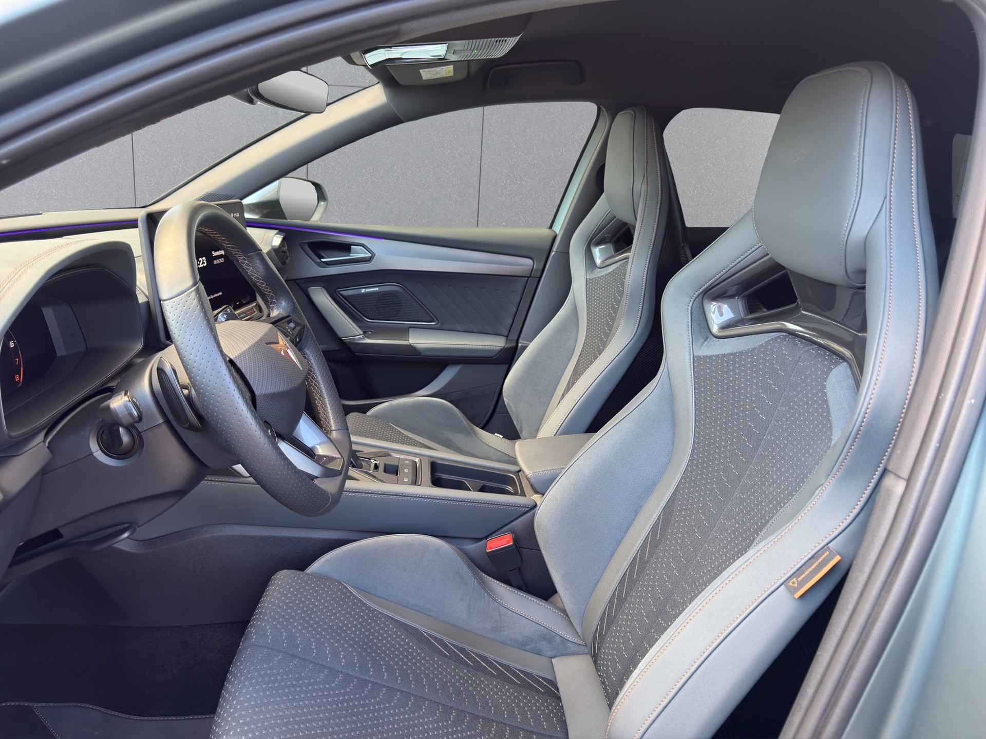 CUPRA LEON ST 2.0 TSI VZ DSG 4Drive-image-10