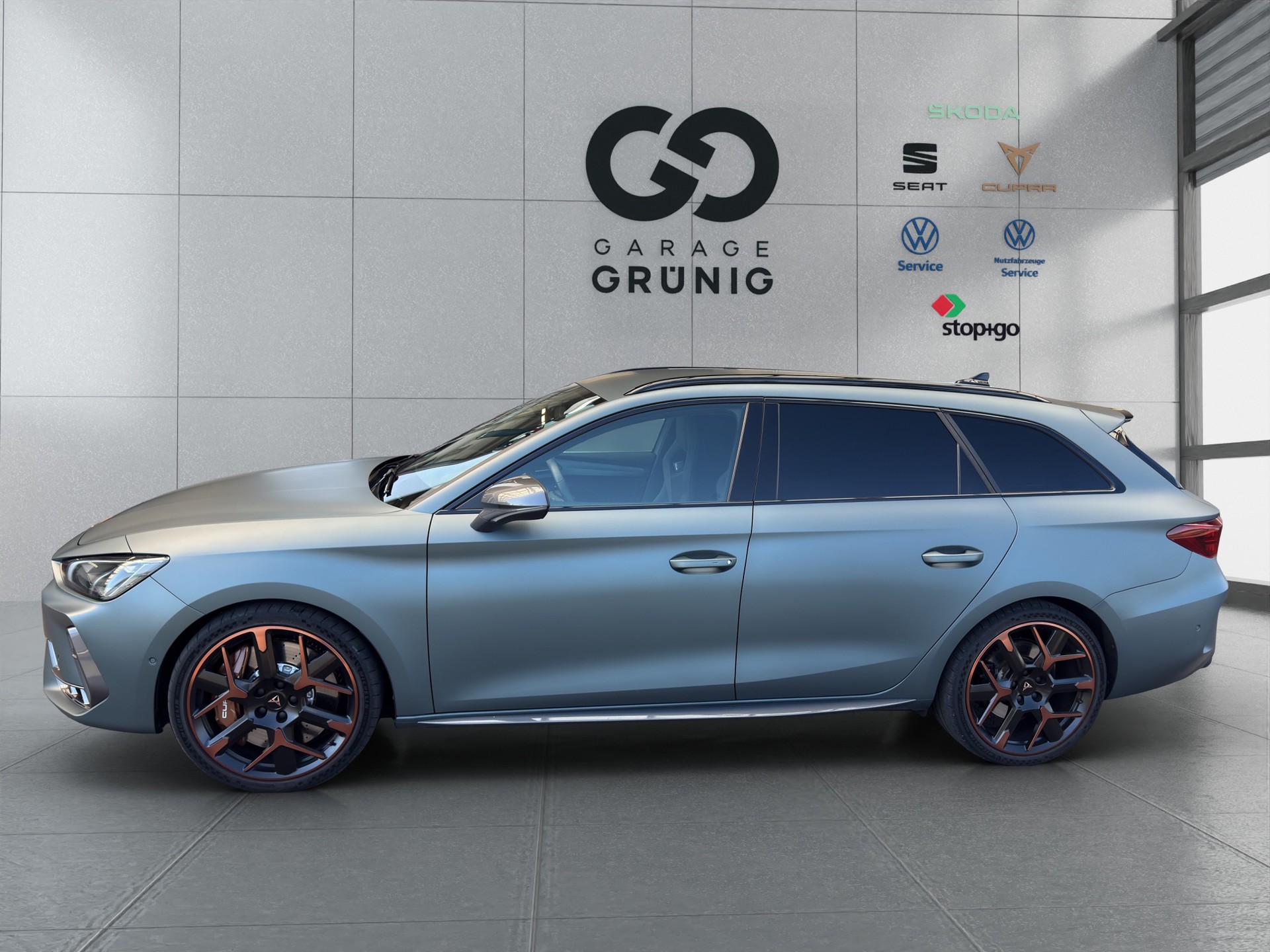 CUPRA LEON ST 2.0 TSI VZ DSG 4Drive-showroom-element-2