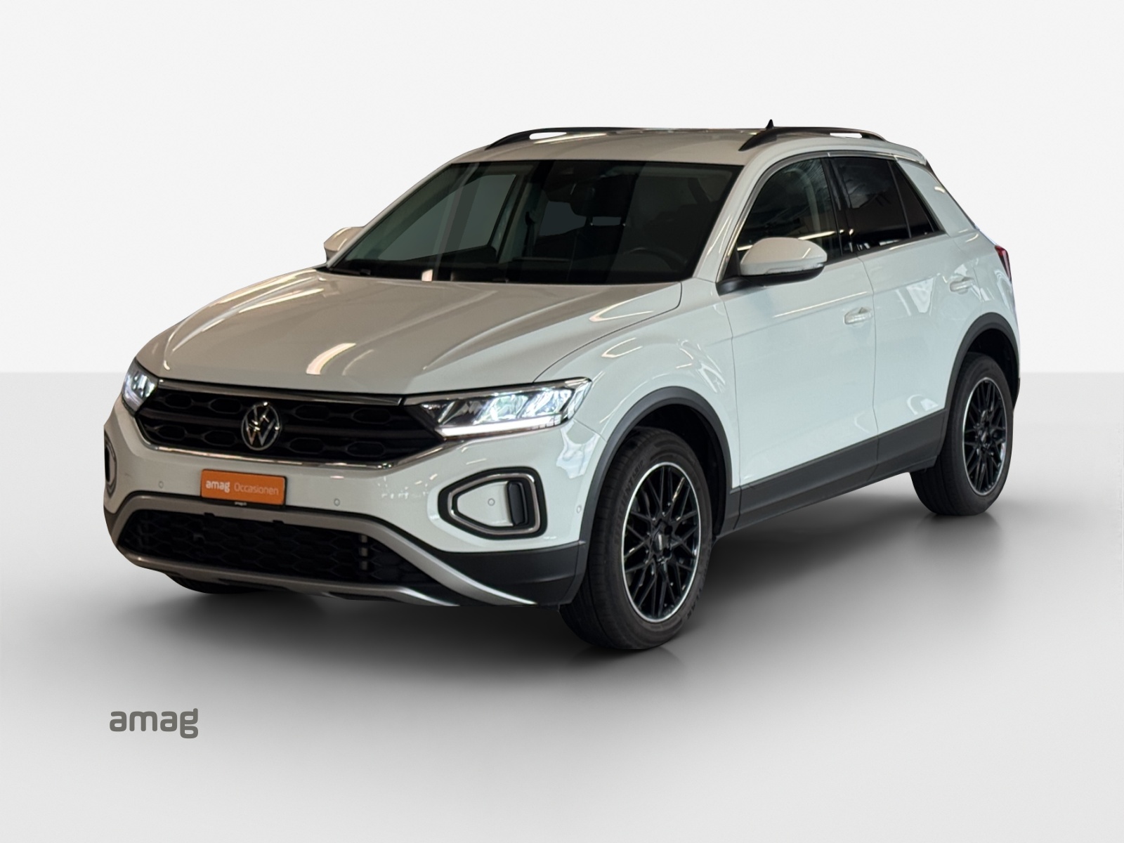 VW T-Roc 1.5 TSI EVO Life-image-0