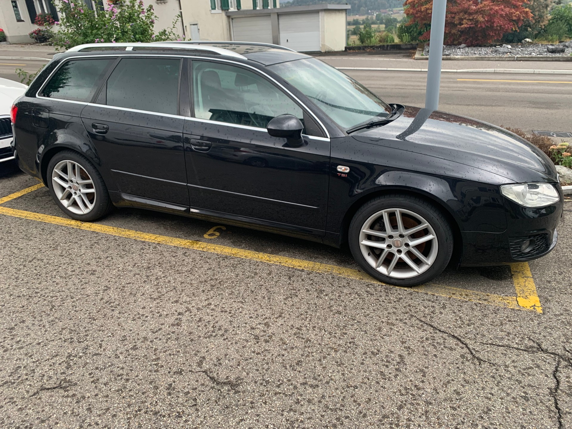 SEAT Exeo ST 2.0 TSI Advantage-image-1