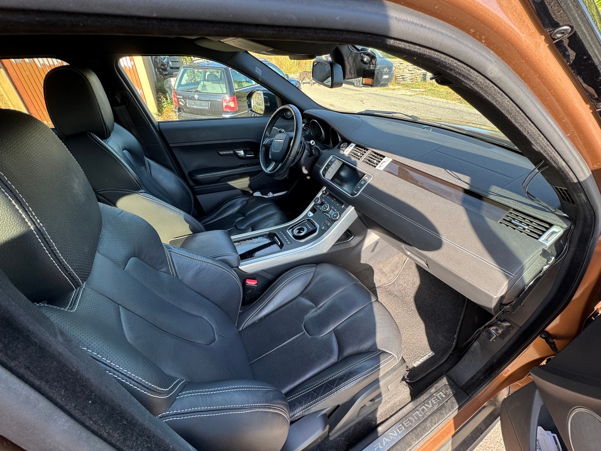 LAND ROVER Range Rover Evoque 2.0 Si4 Dynamic AT9-image-14