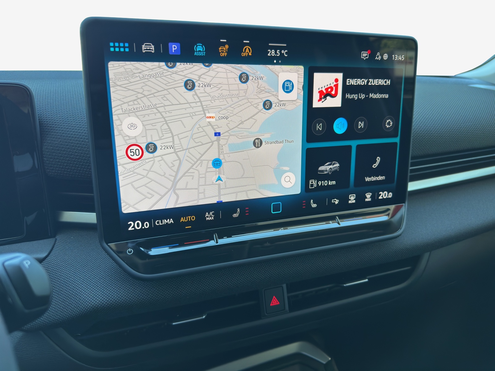 VW T-Roc 1.5 eTSI mHEV Life DSG-image-10