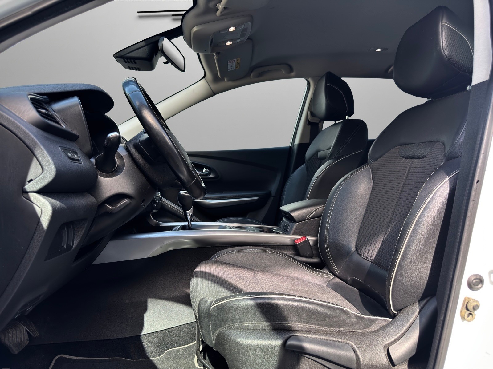 RENAULT Kadjar 1.2 16V Turbo Bose EDC-image-7