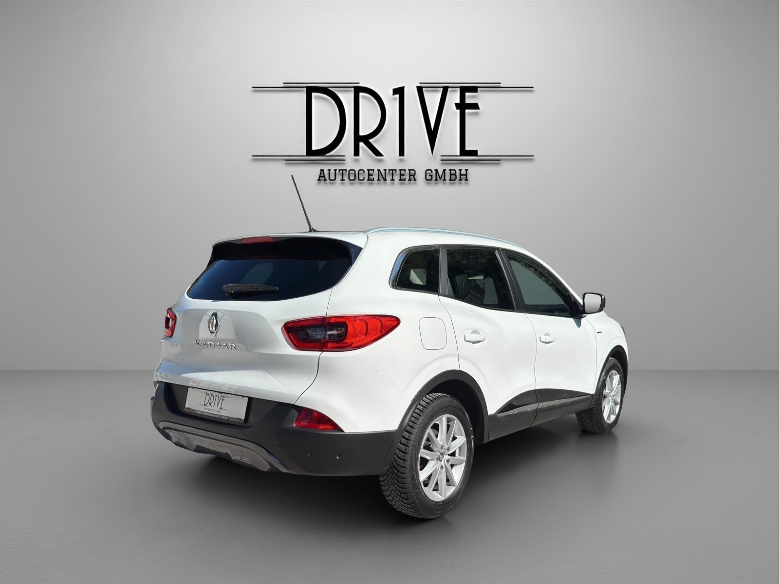 RENAULT Kadjar 1.2 16V Turbo Bose EDC-image-4
