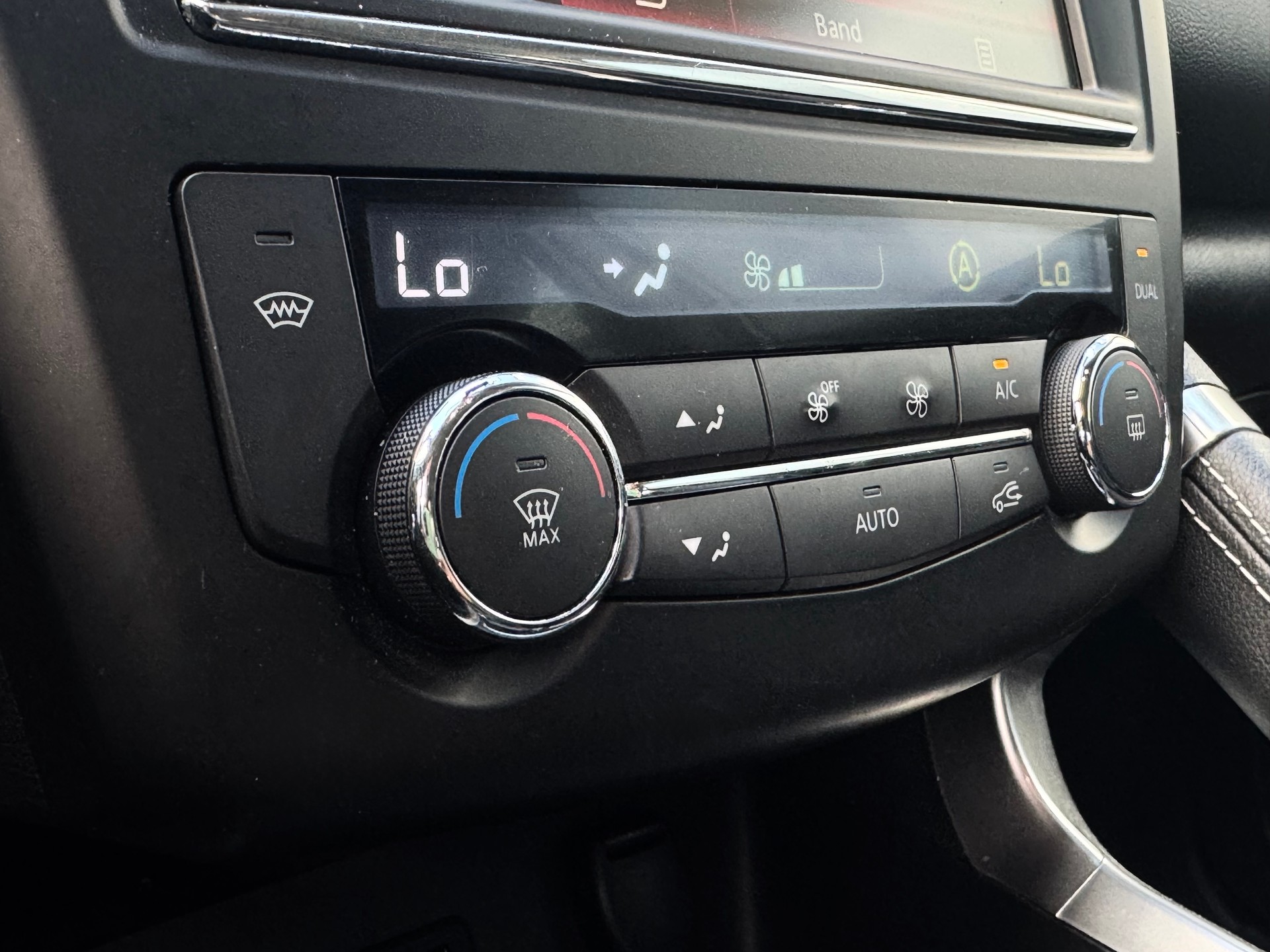 RENAULT Kadjar 1.2 16V Turbo Bose EDC-image-21