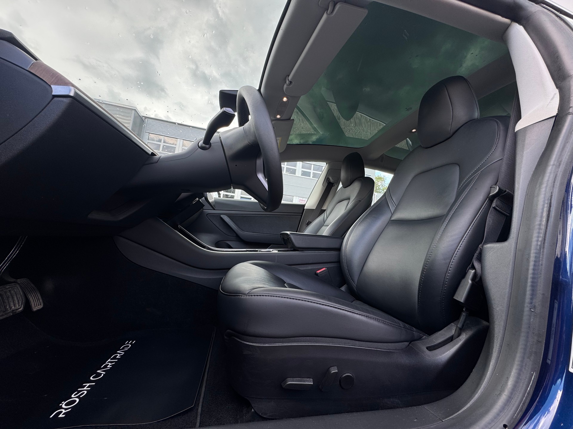 TESLA Standart Range Plus / ab MFK-image-12