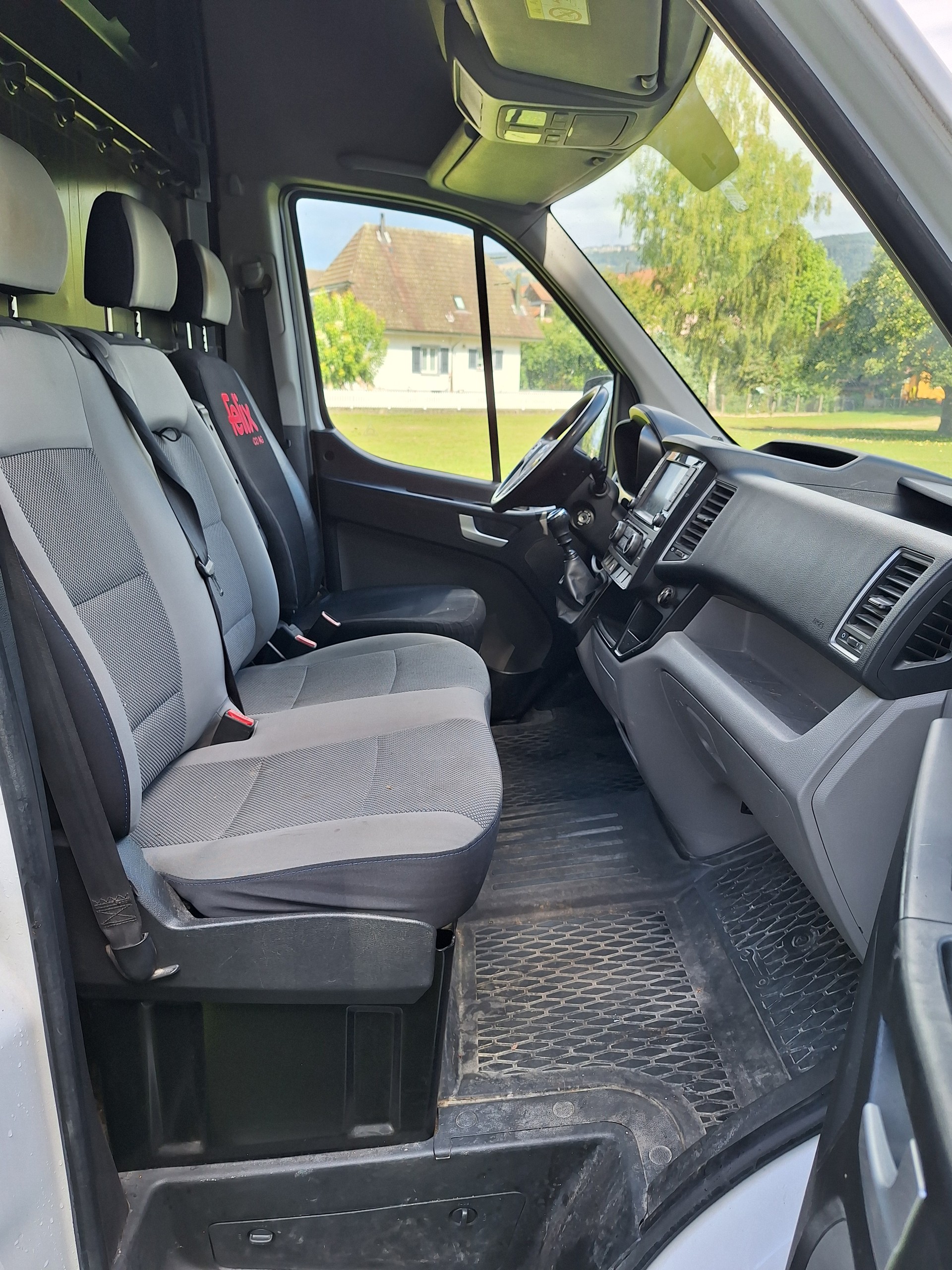 HYUNDAI H350 2.5 CRDi Amplia L1-image-9