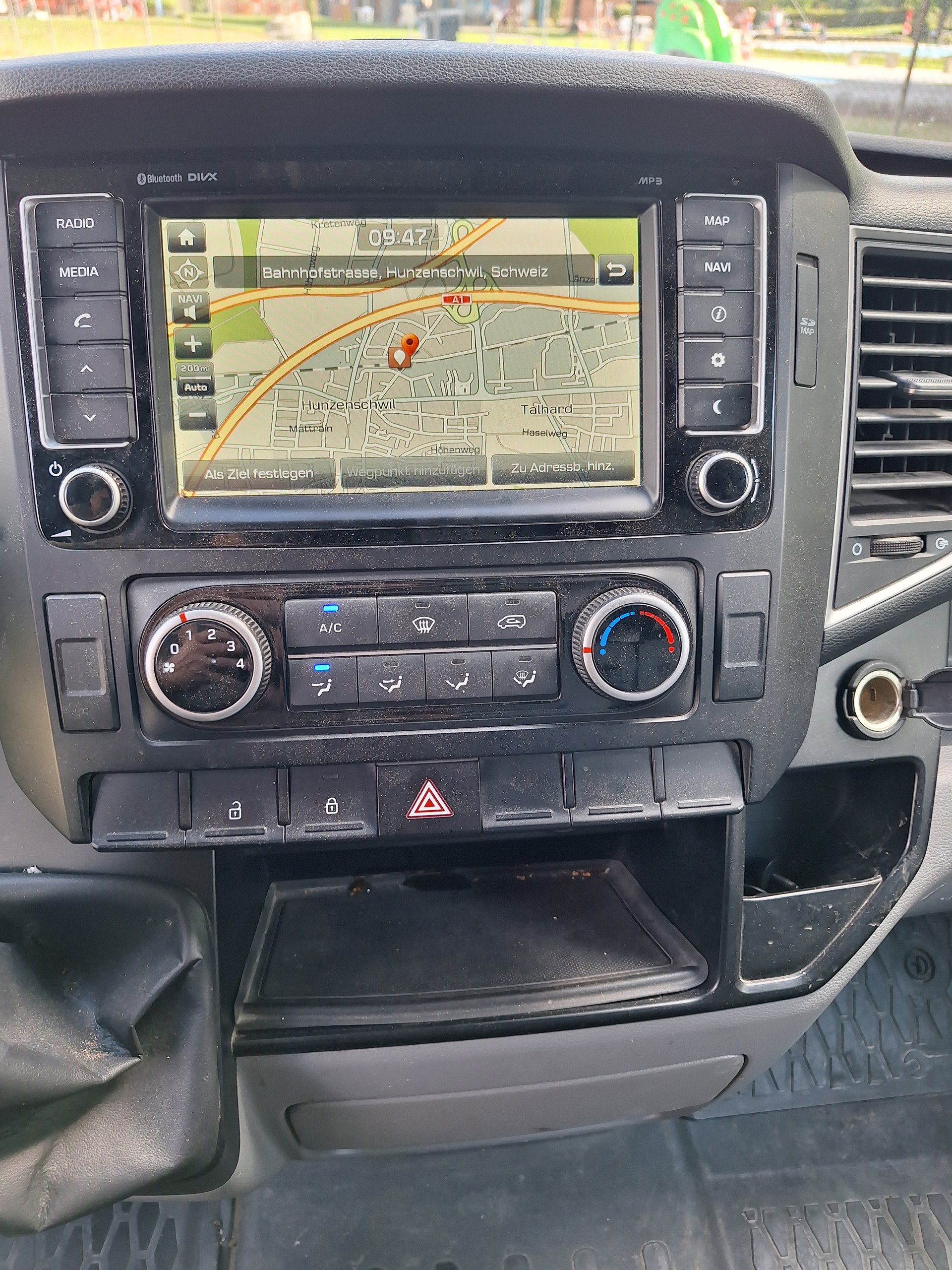 HYUNDAI H350 2.5 CRDi Amplia L1-image-10