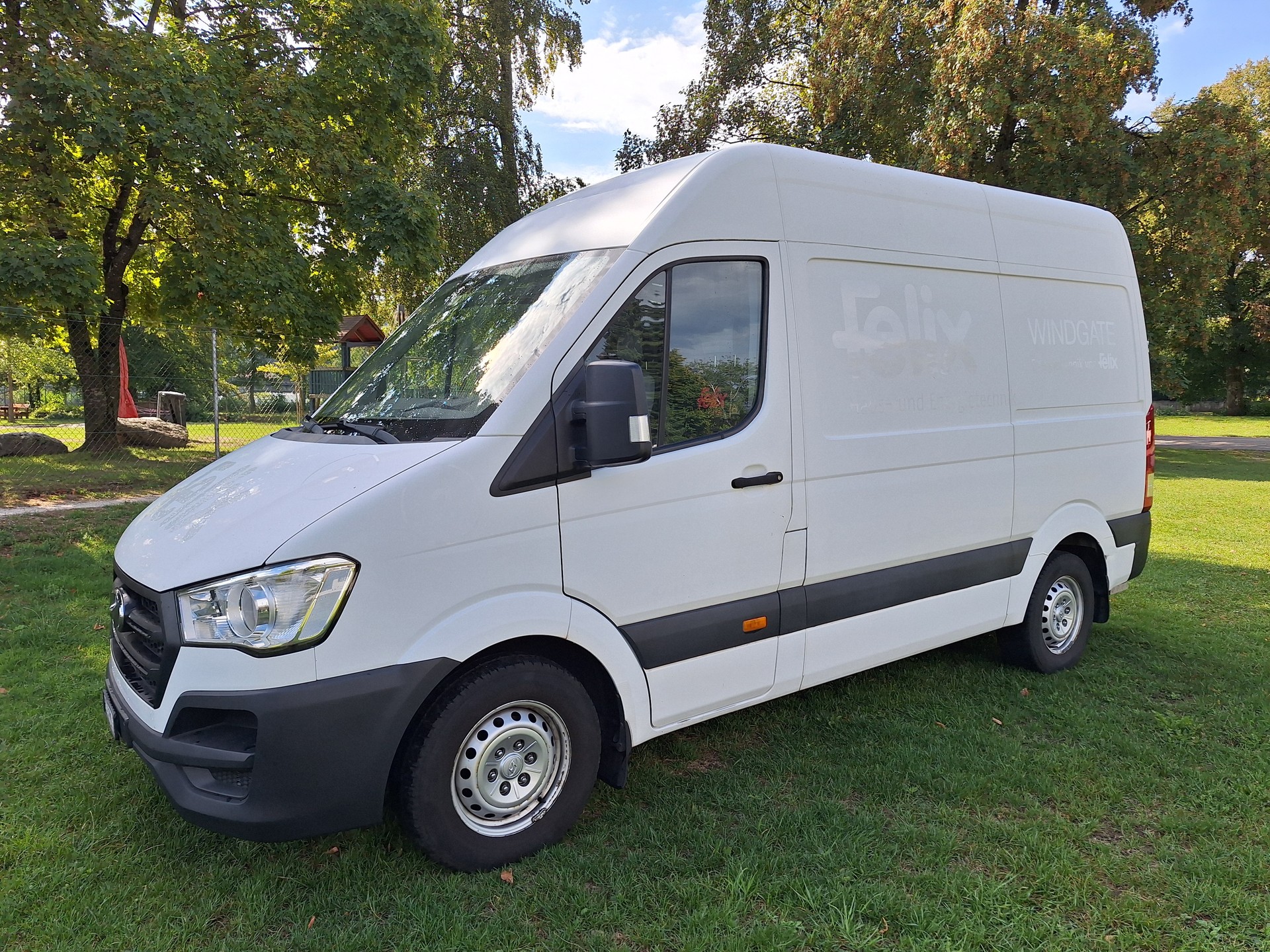 HYUNDAI H350 2.5 CRDi Amplia L1-image-0