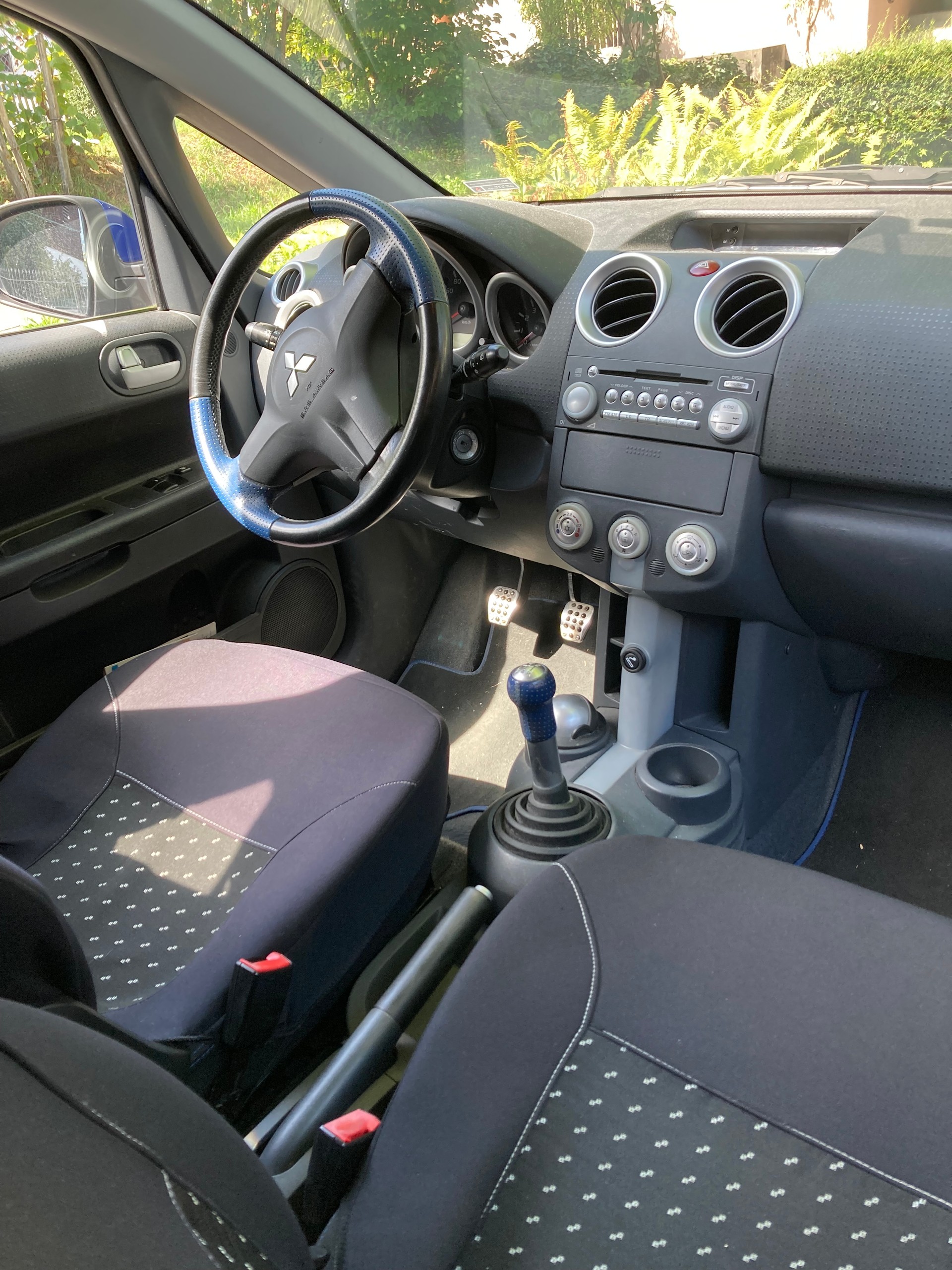 MITSUBISHI 1.3 16V Fashion-image-3