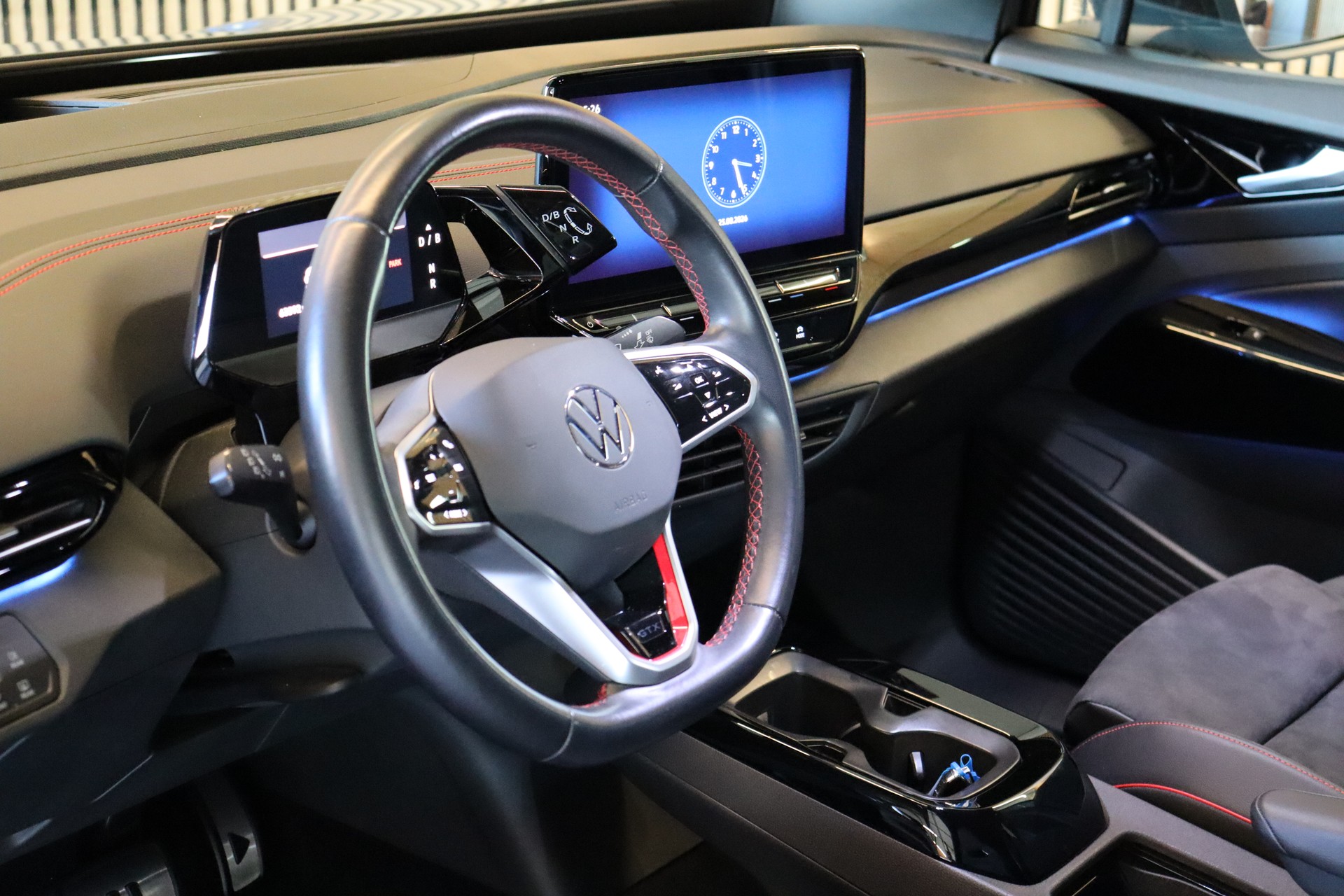 VW ID.5 GTX 4motion Sport Plus-image-11