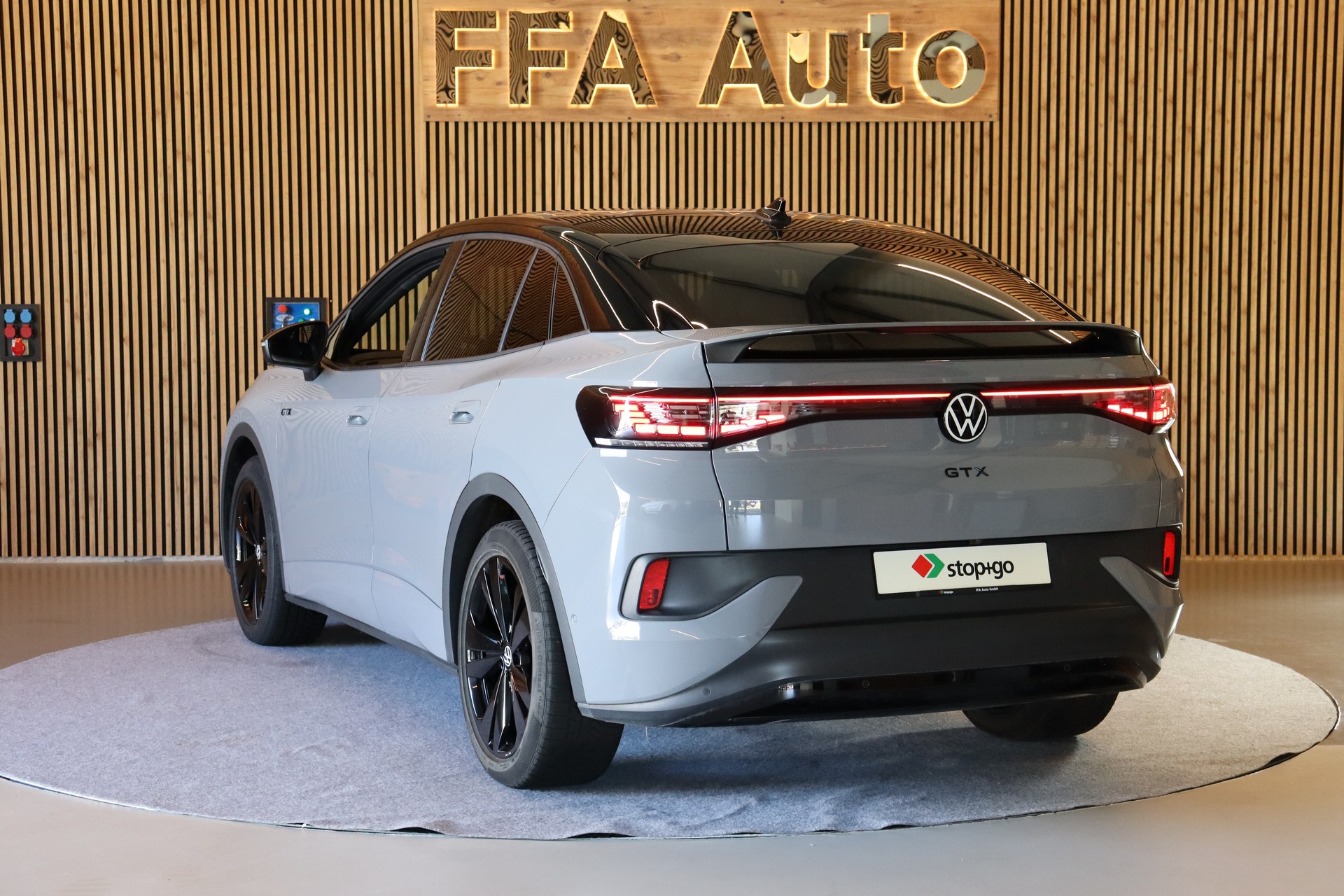 VW ID.5 GTX 4motion Sport Plus-image-8