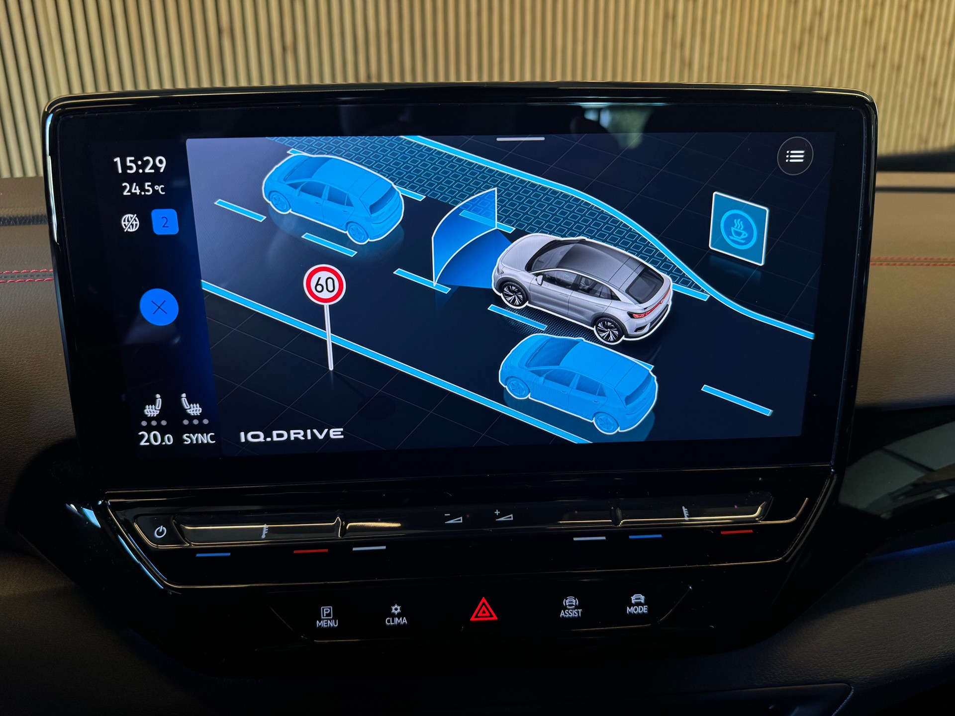VW ID.5 GTX 4motion Sport Plus-image-16