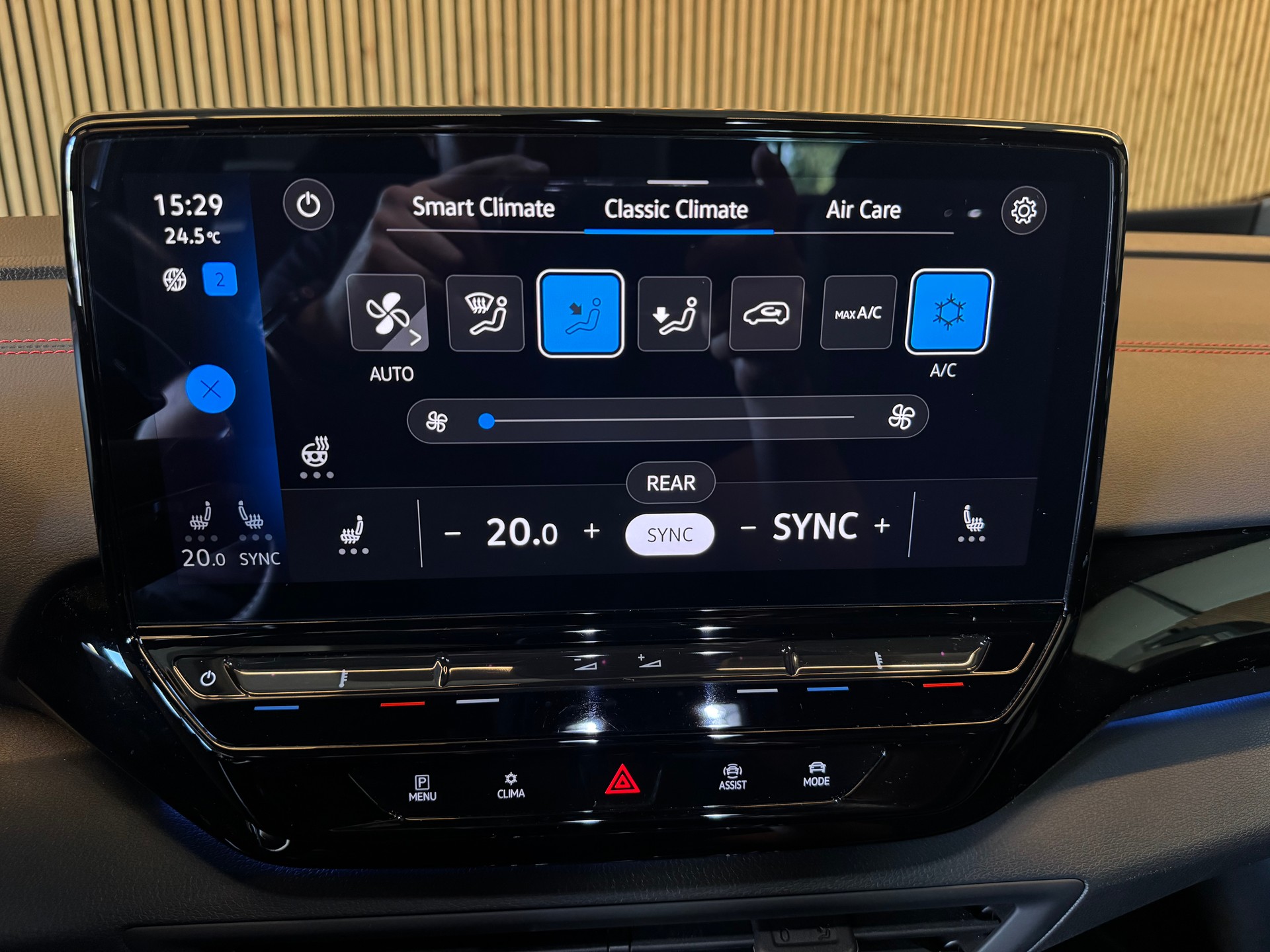 VW ID.5 GTX 4motion Sport Plus-image-19