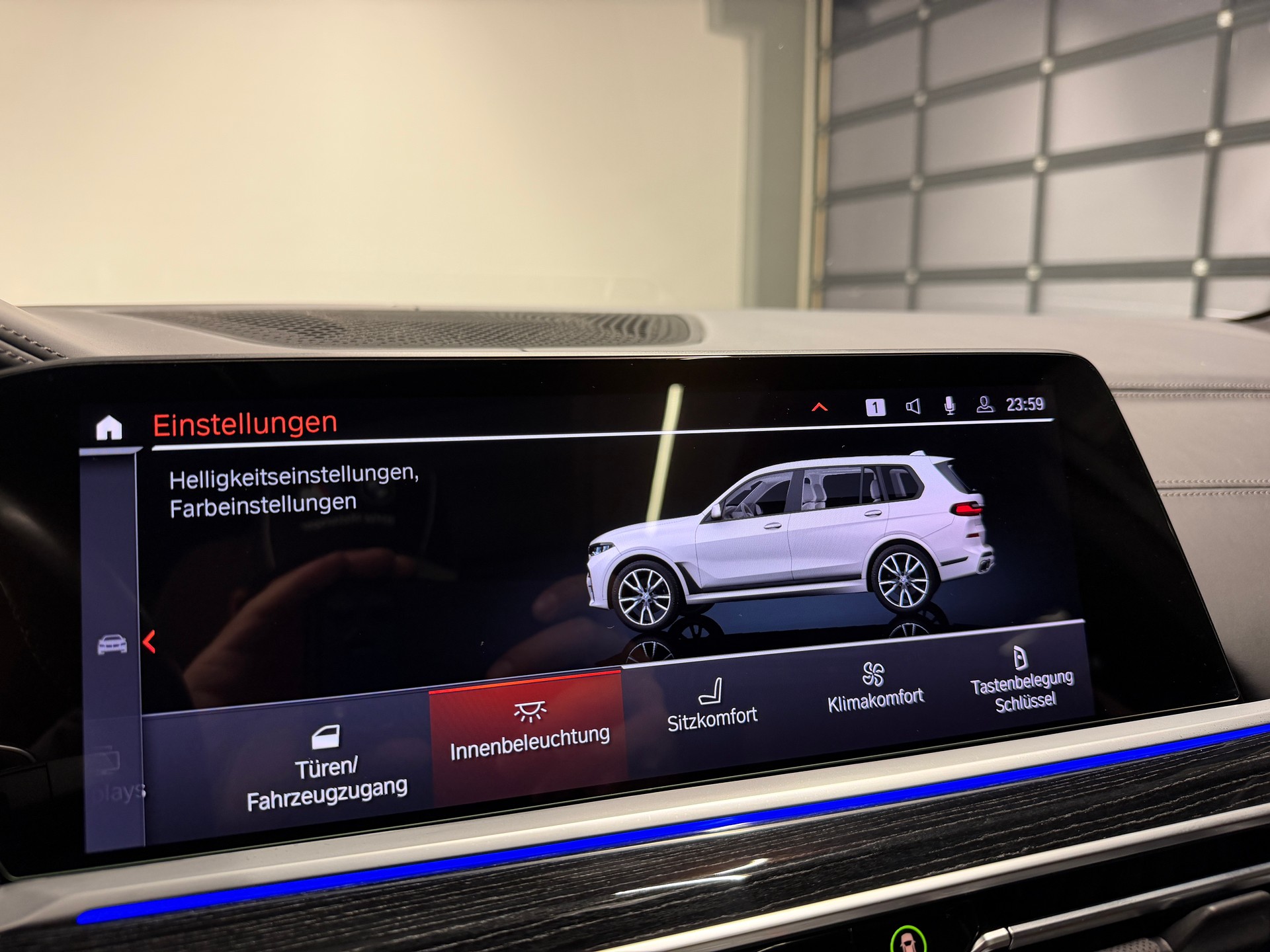 BMW X7 30d xDrive SAG M Sport *CH-Auto*Top Ausstattung*lückenlose Servicehistorie*Standheizung*Massage*-image-22