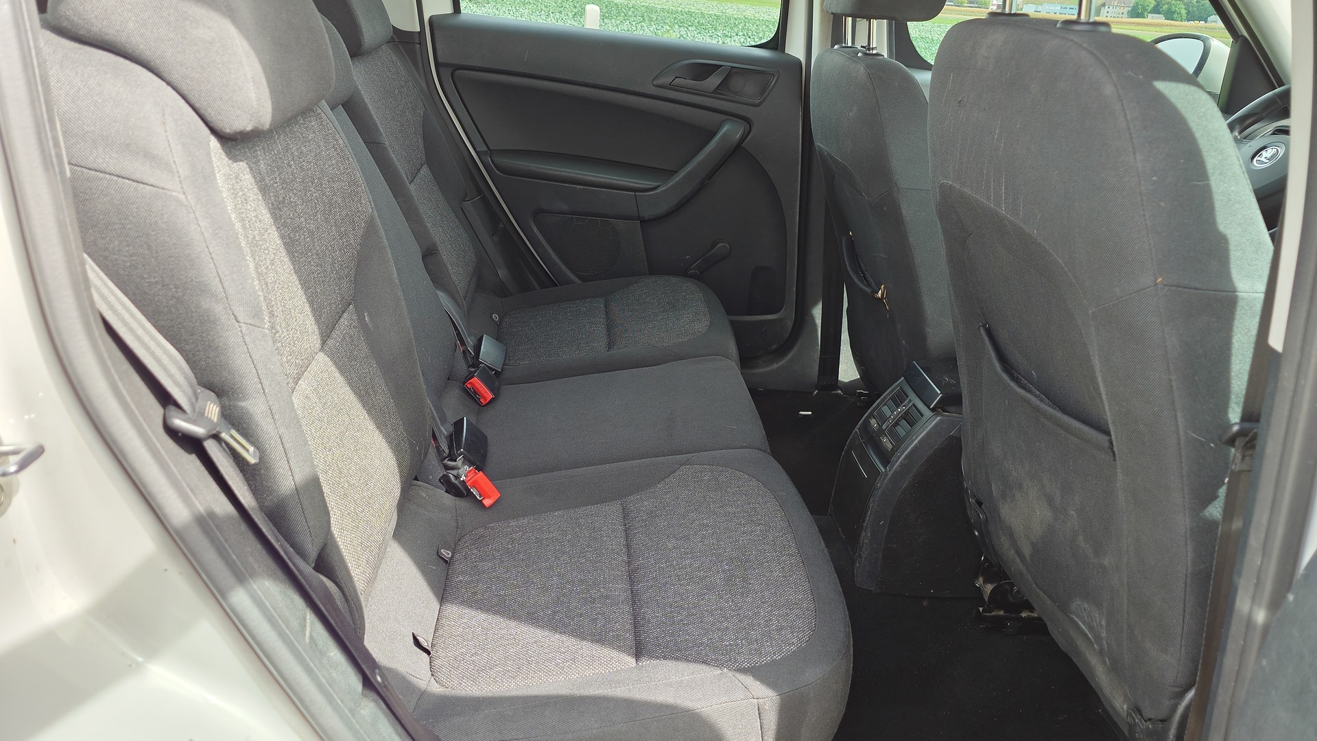 SKODA Yeti 1.8 TSI Ambition 4x4-image-13