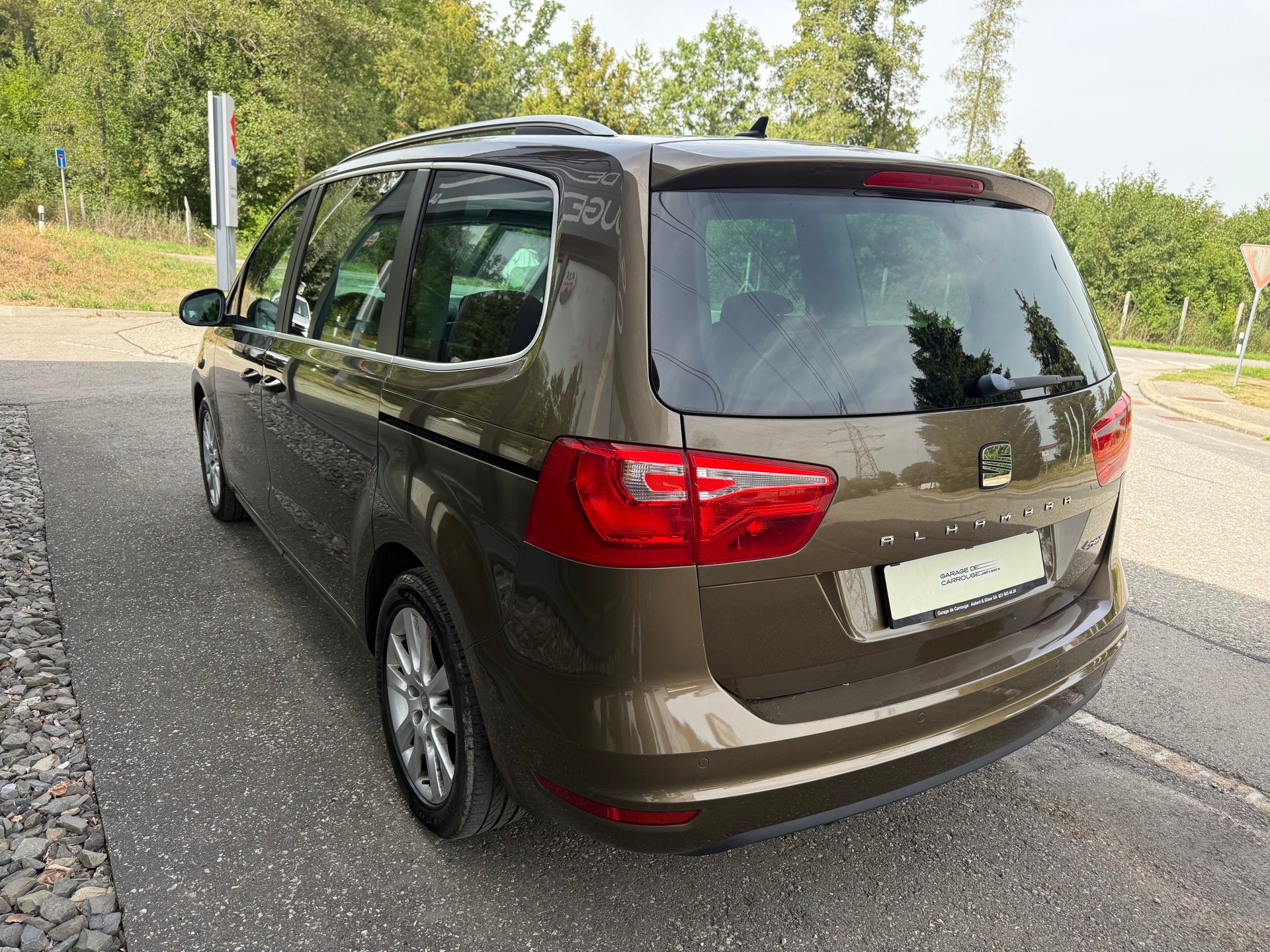 SEAT Alhambra 2.0 TDI Style 4x4 7 Places-image-3