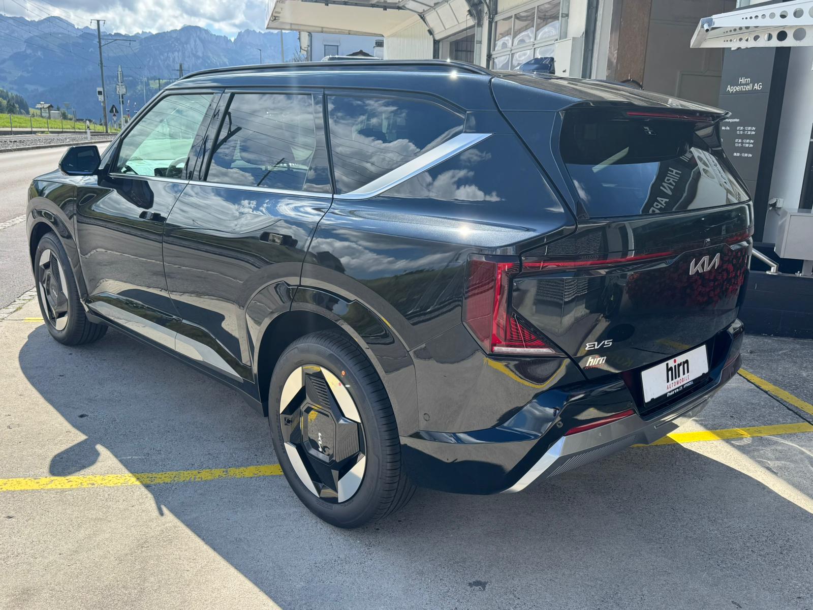 KIA EV5 81 kWh Earth 4x4-image-3