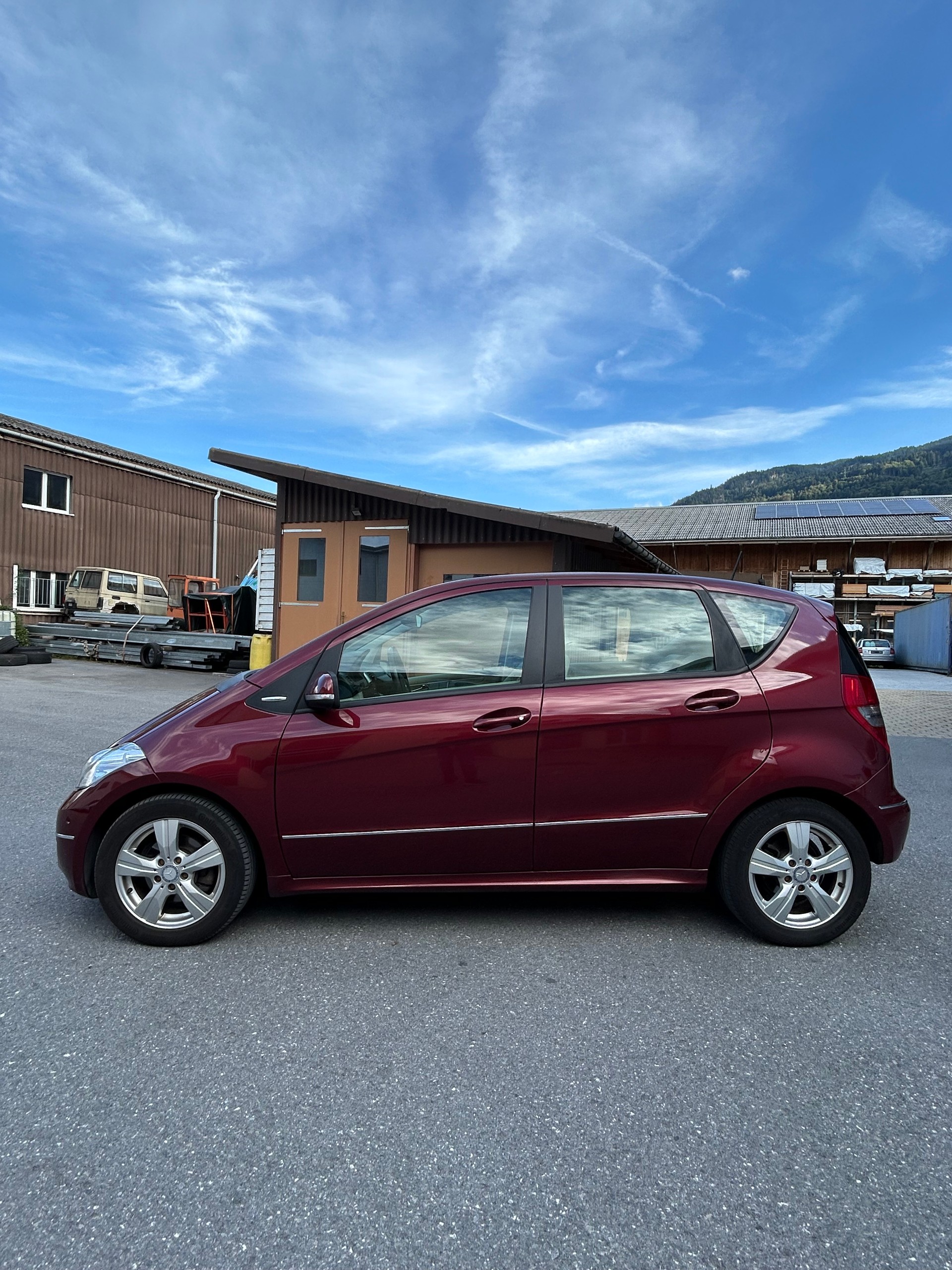 MERCEDES-BENZ A 200 Avantgarde Autotronic-image-2