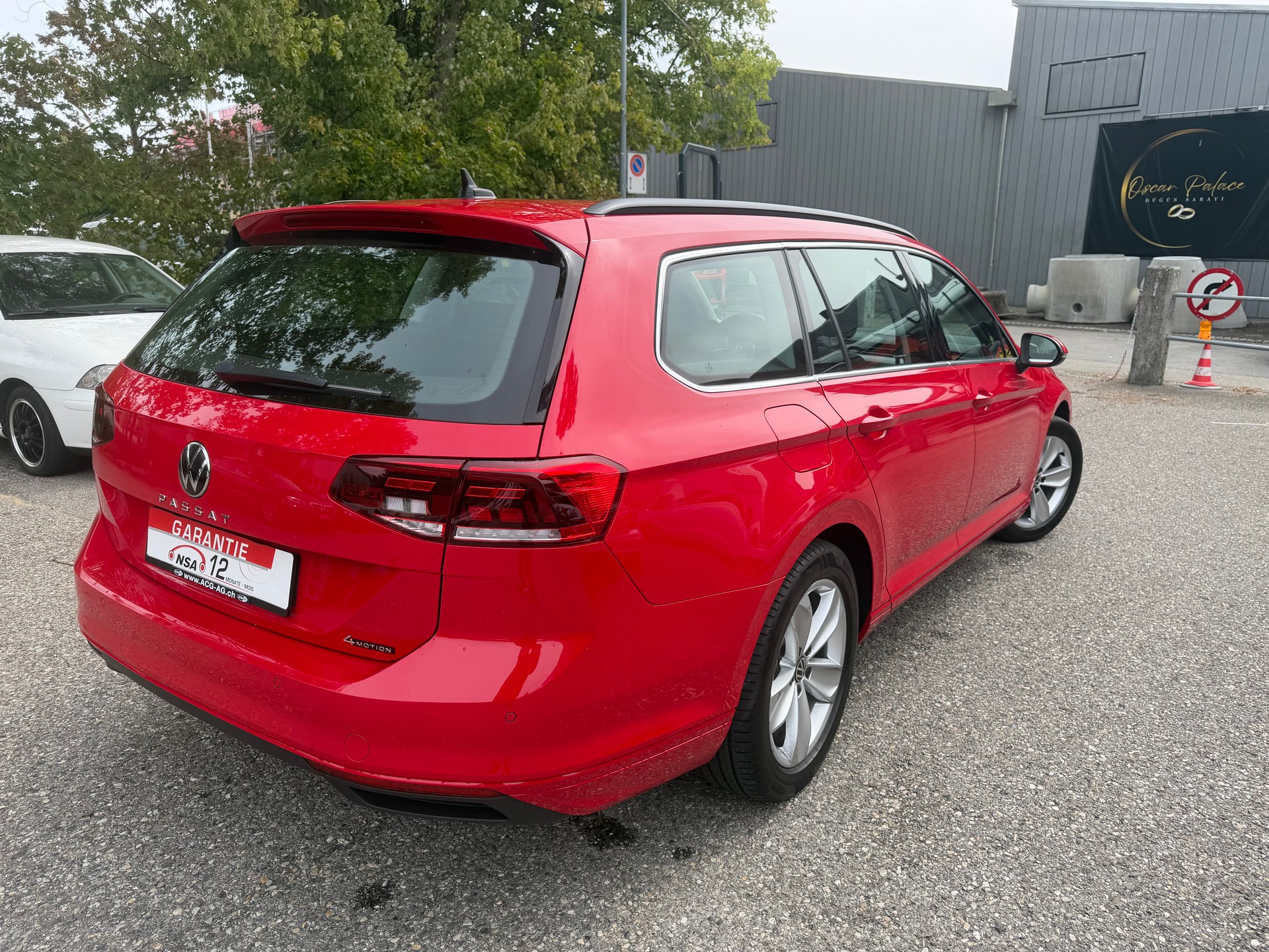 VW Passat 2.0 TDI BMT Business 4Motion DSG * Gr. Navi * LED * Klima-auto * PDC V&H * RF-Kamera * Tempomat * Ab MFK-image-4