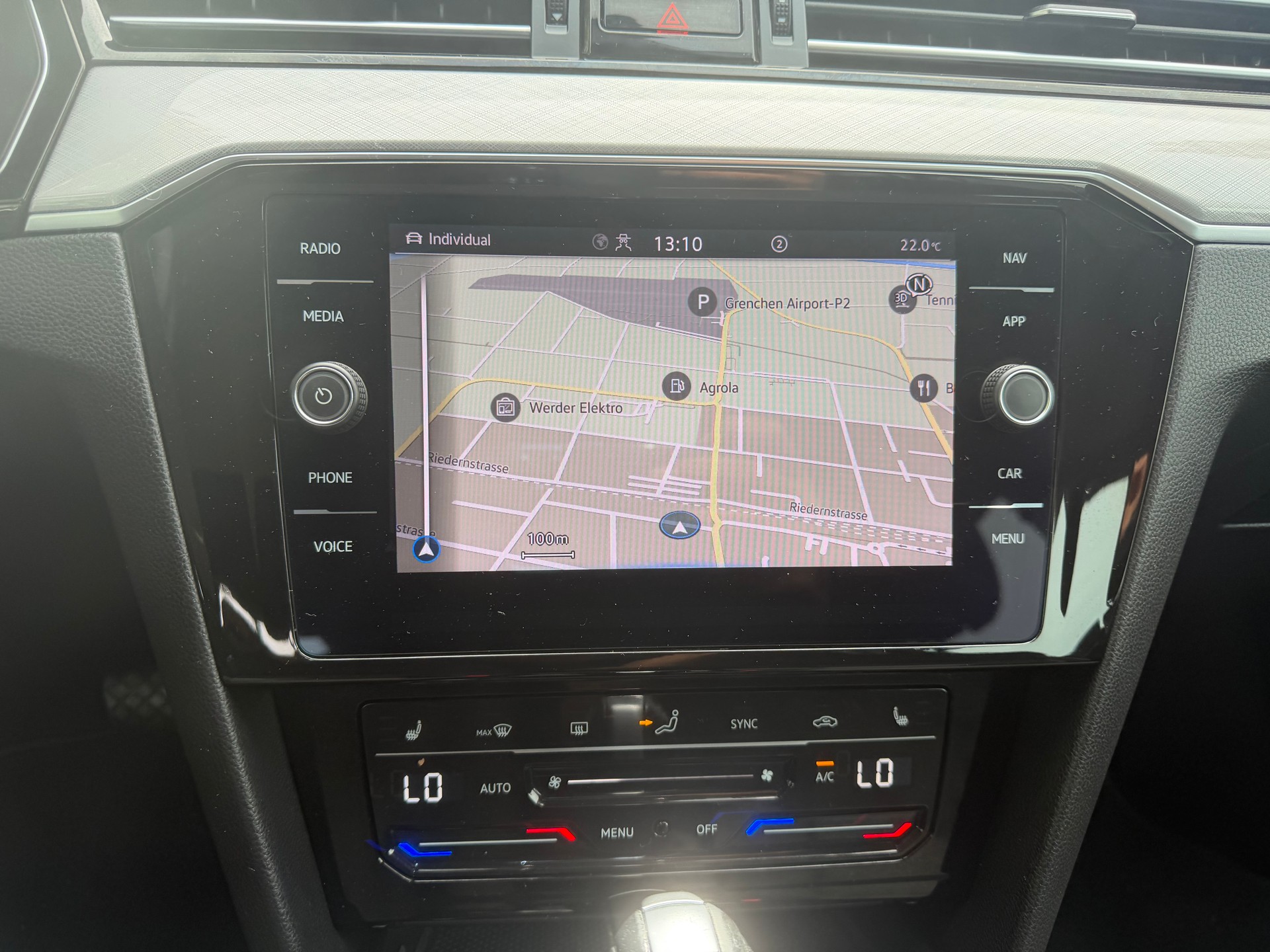 VW Passat 2.0 TDI BMT Business 4Motion DSG * Gr. Navi * LED * Klima-auto * PDC V&H * RF-Kamera * Tempomat * Ab MFK-image-7