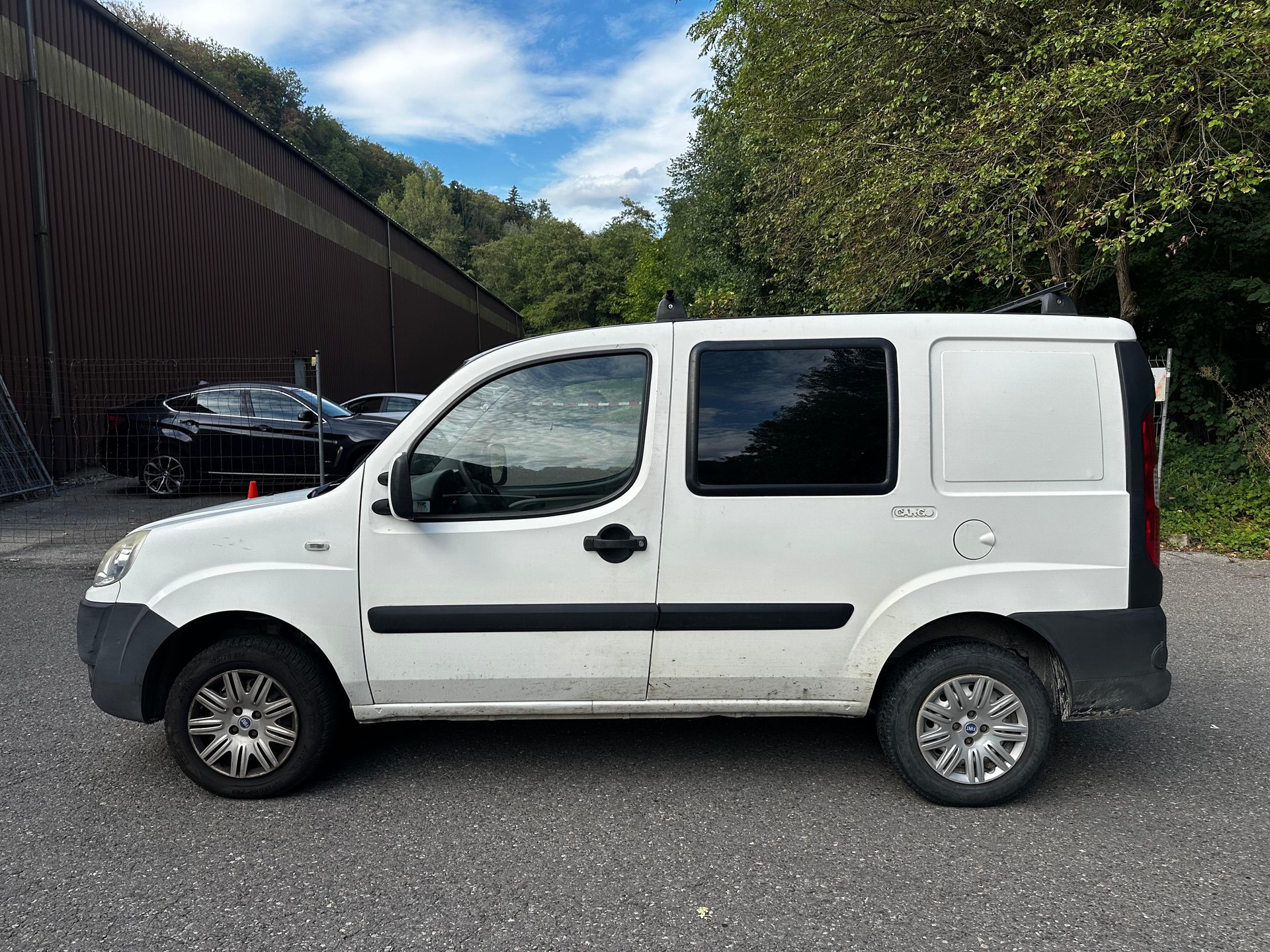 FIAT Doblò 1.6 Narural Power Cargo Swiss-image-1