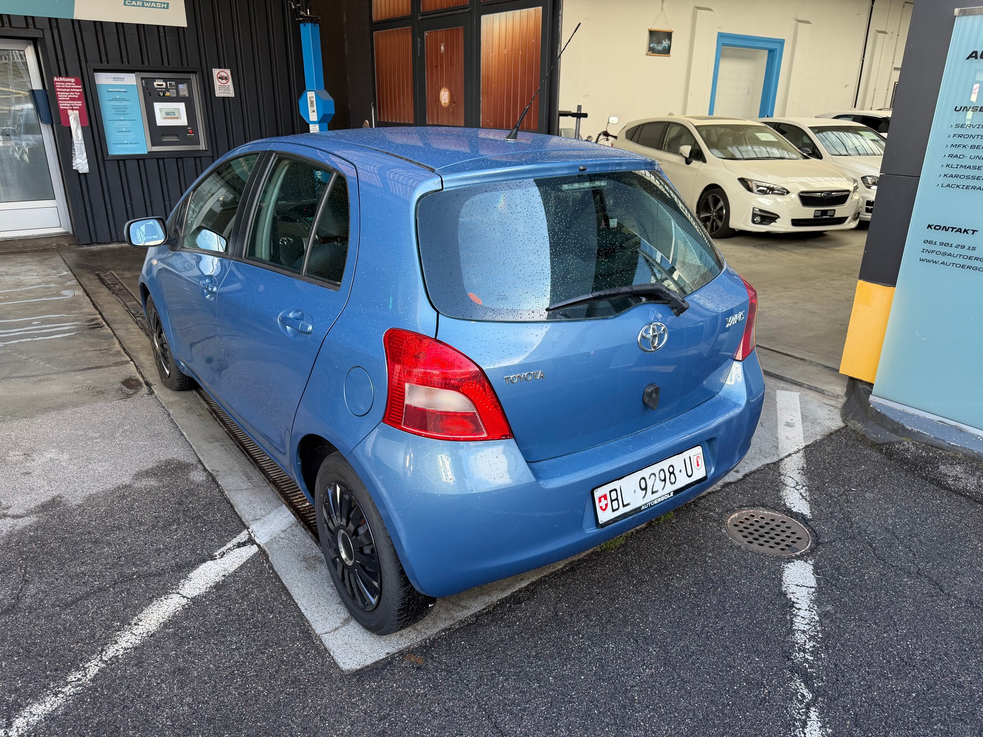 TOYOTA Yaris 1.3 Linea Luna-image-3