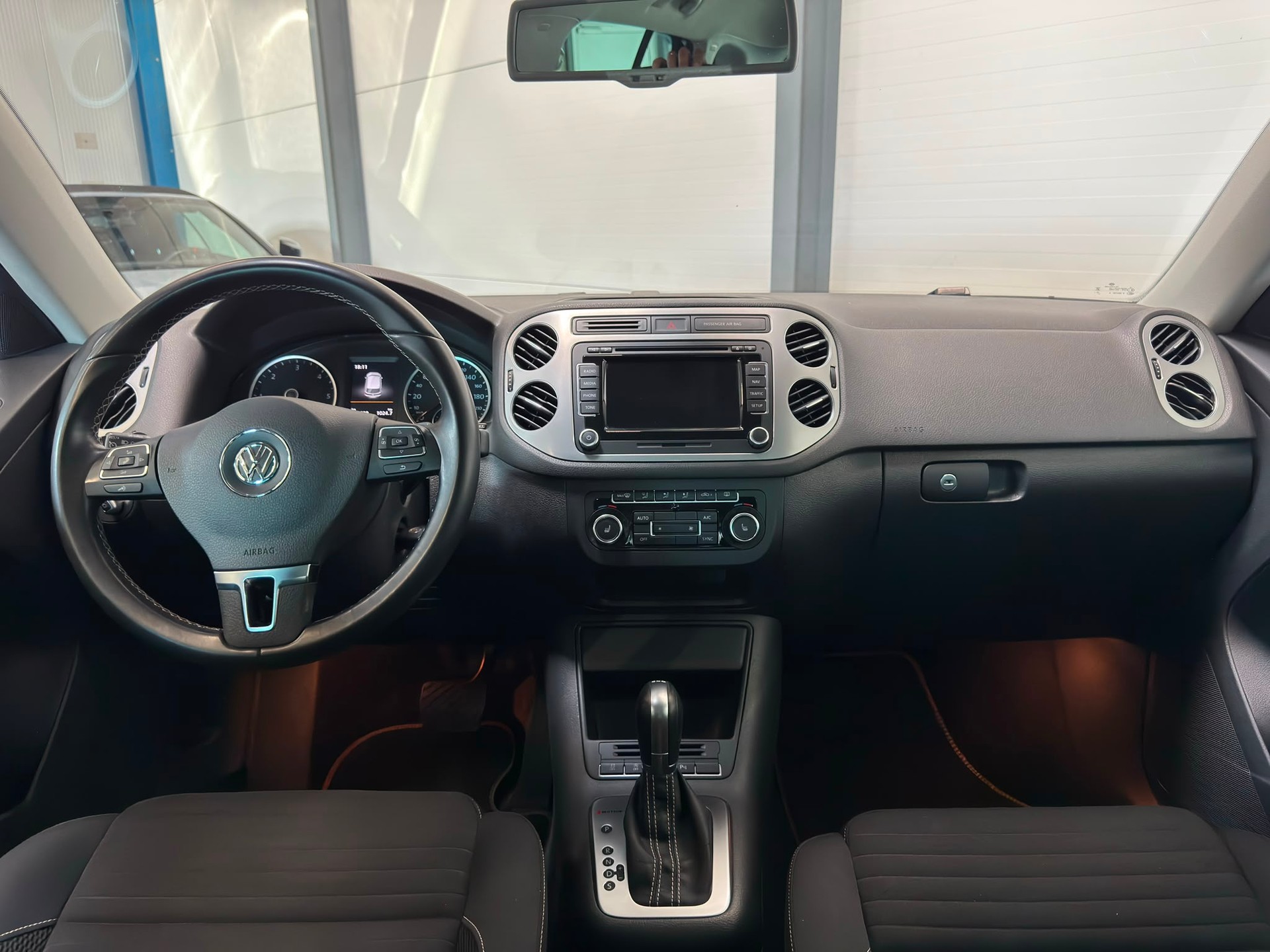 VW Tiguan 2.0 TDI BMT Cup R-Line DSG-image-7