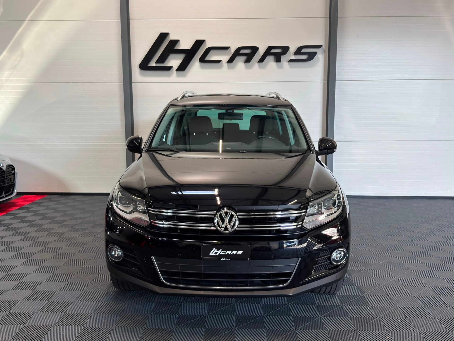 VW Tiguan 2.0 TDI BMT Cup R-Line DSG-image-6