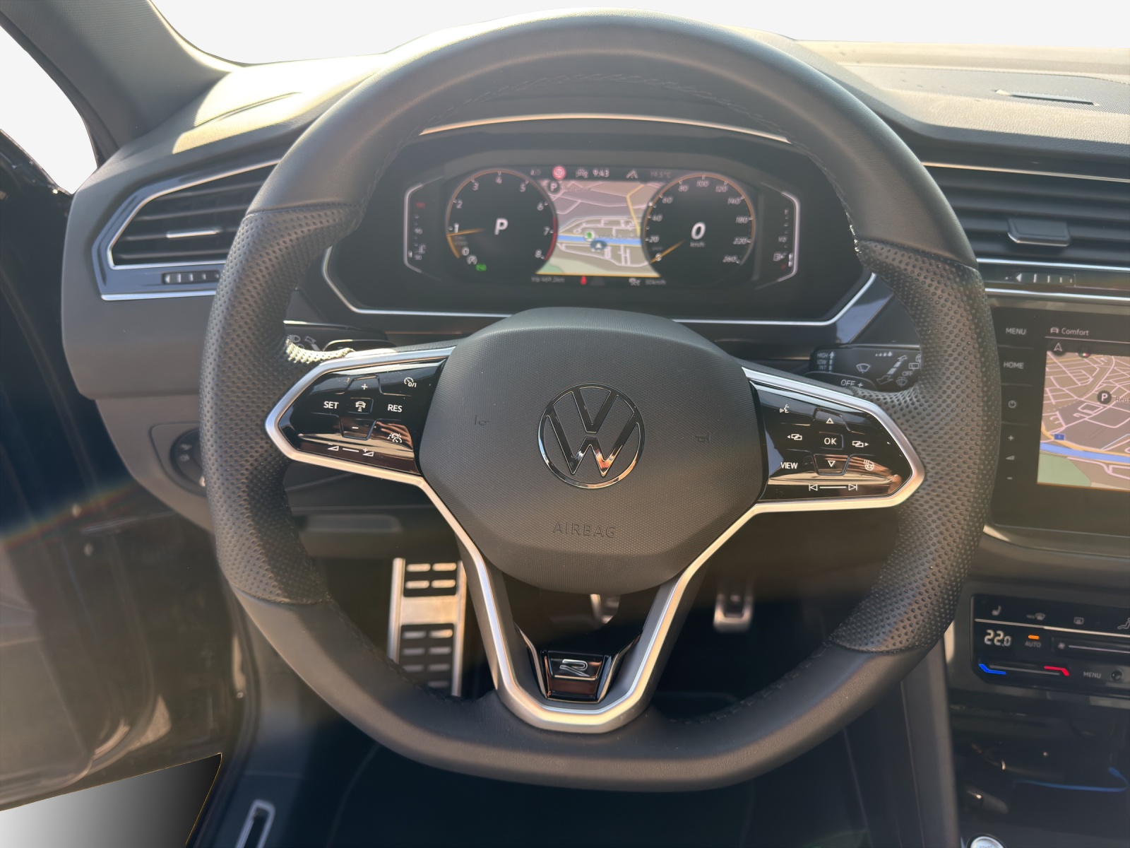 VW Tiguan 2.0TSI R-Line 4Motion DSG-image-9