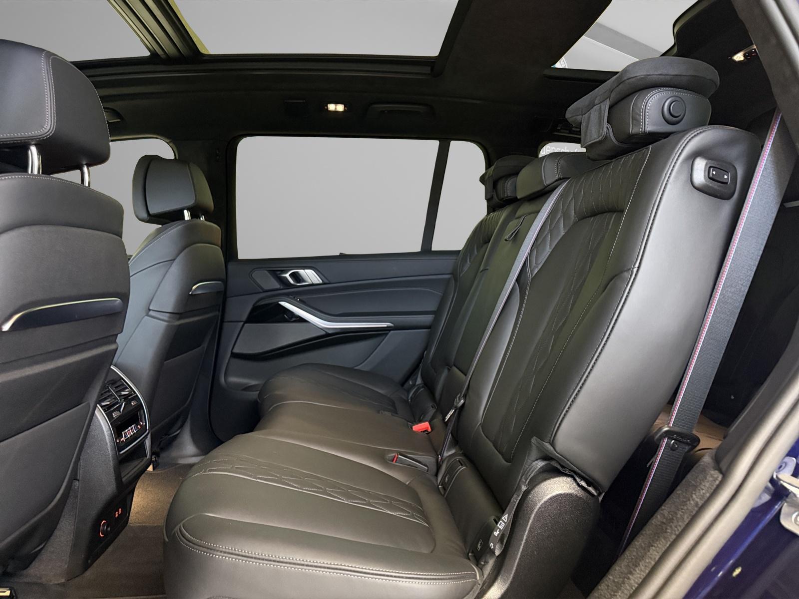 BMW X7 40d xDrive M-SportPaket-image-19
