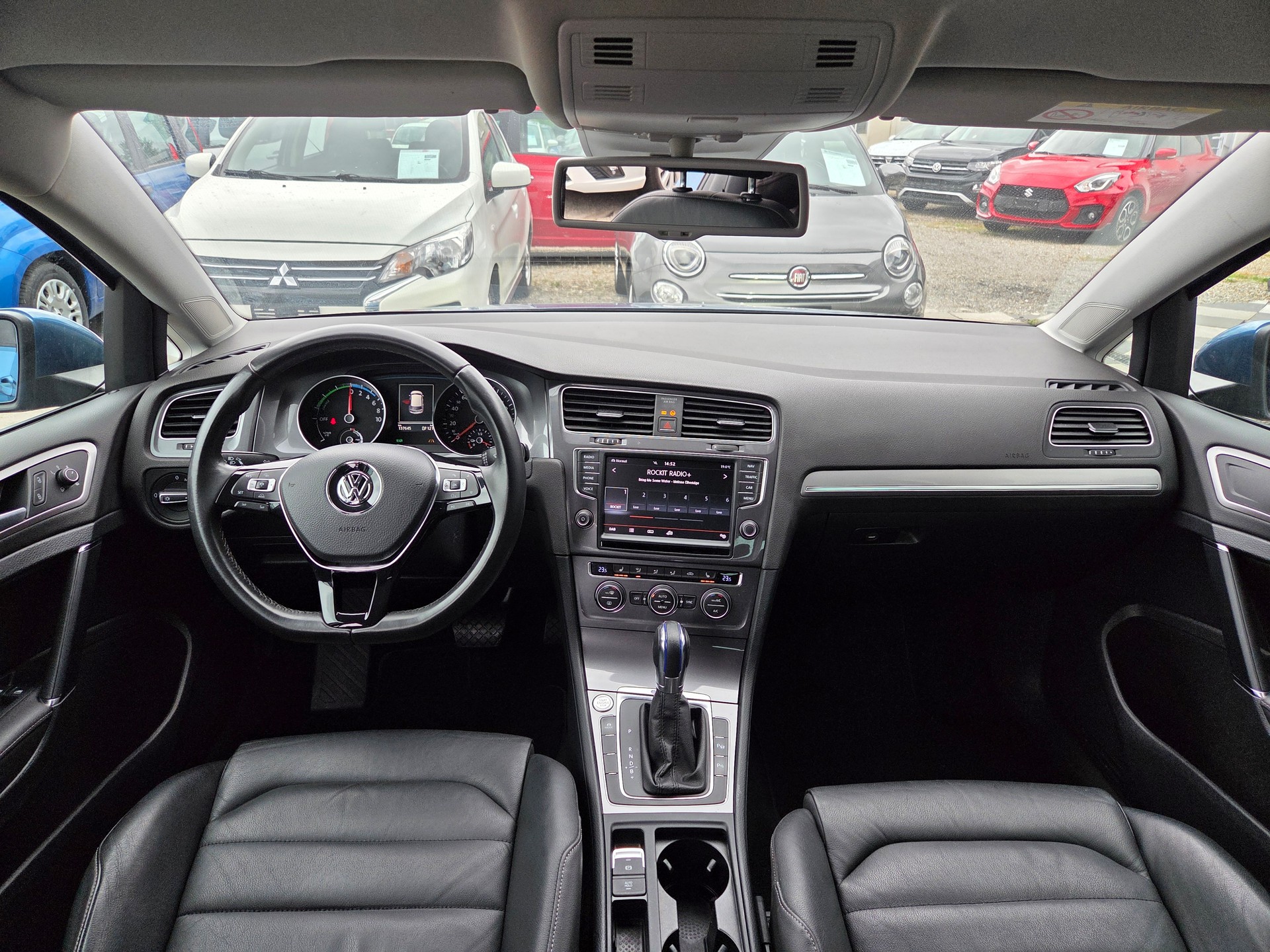 VW e-Golf-image-16