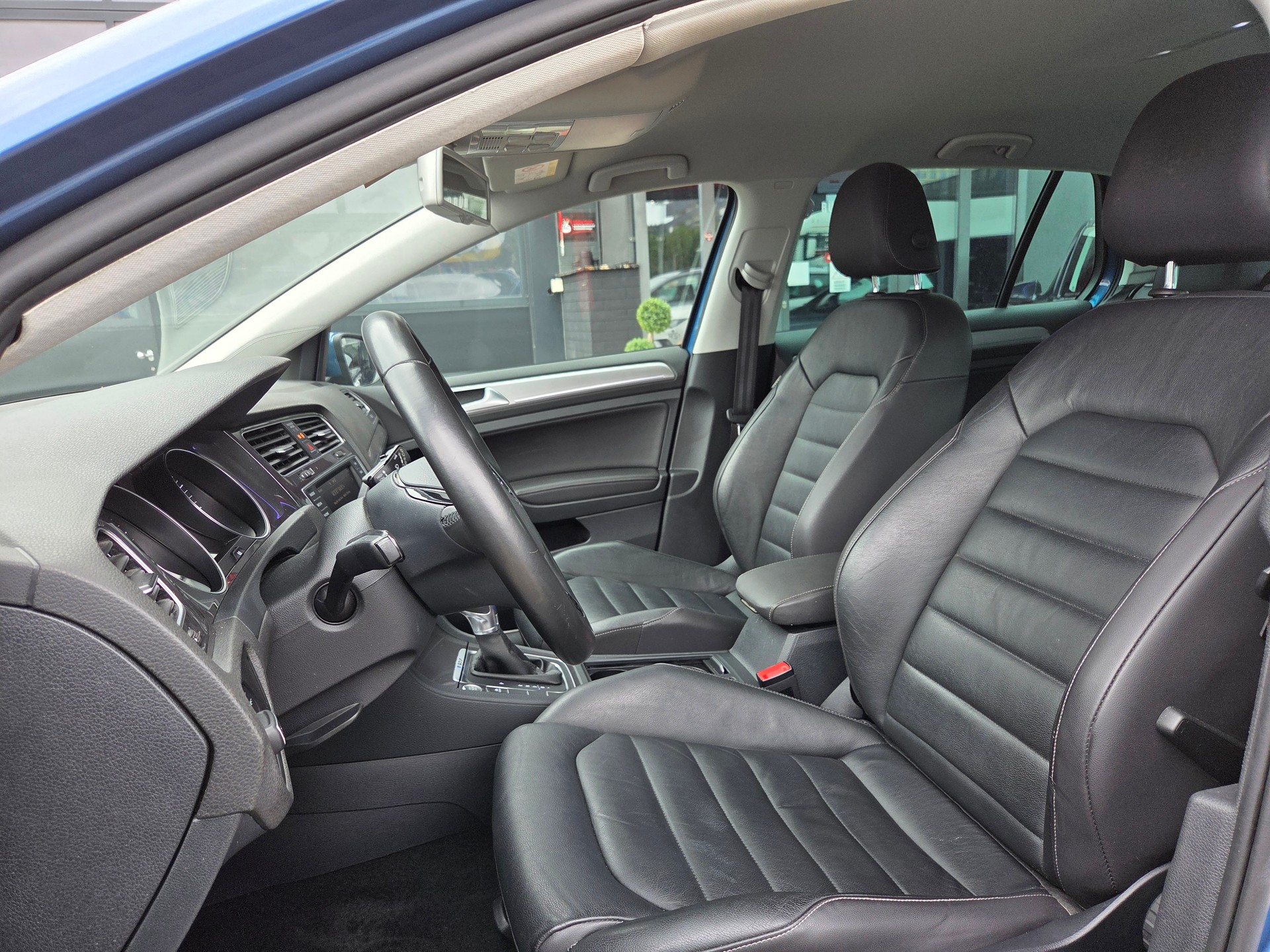 VW e-Golf-image-13
