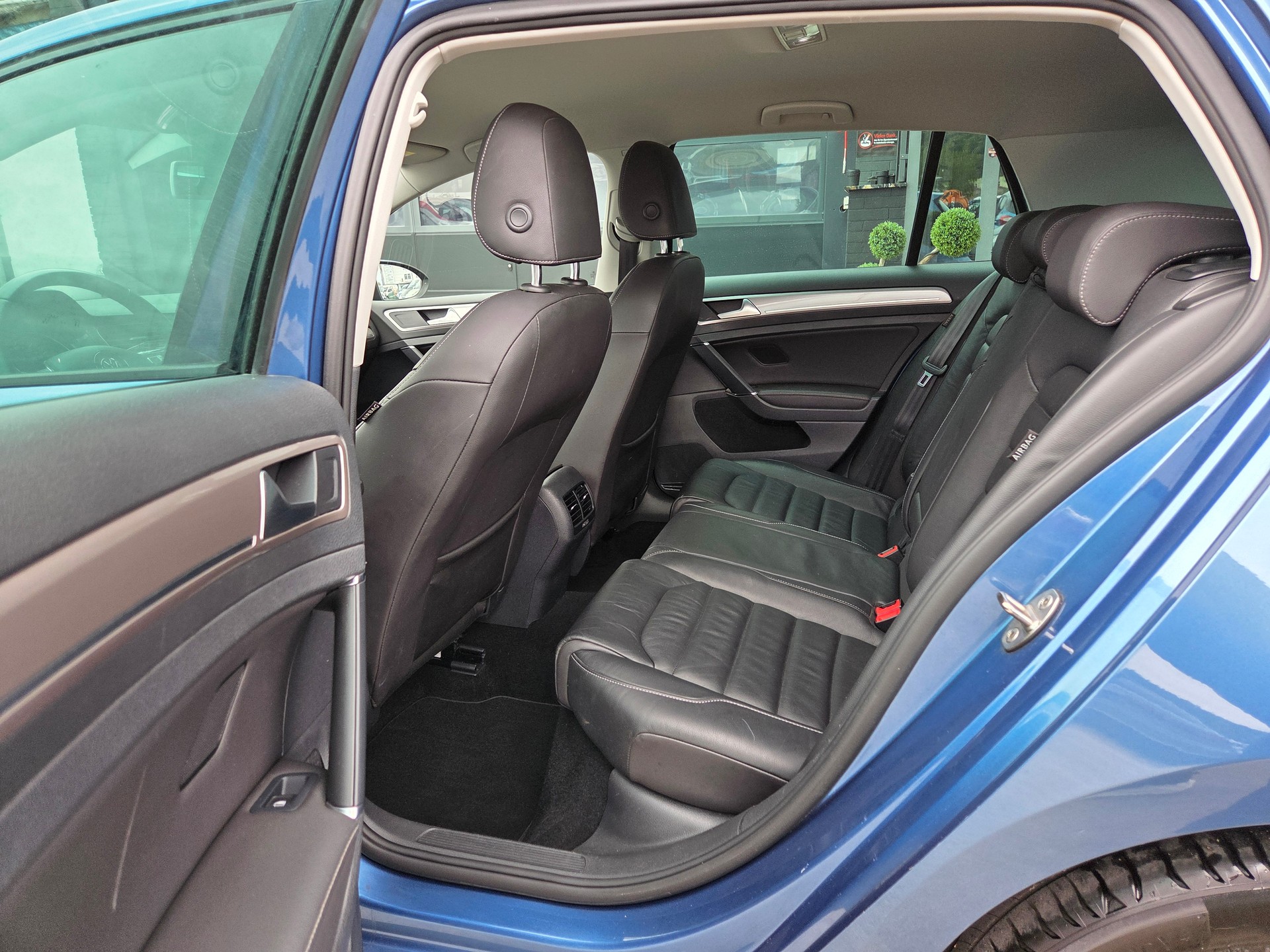 VW e-Golf-image-14