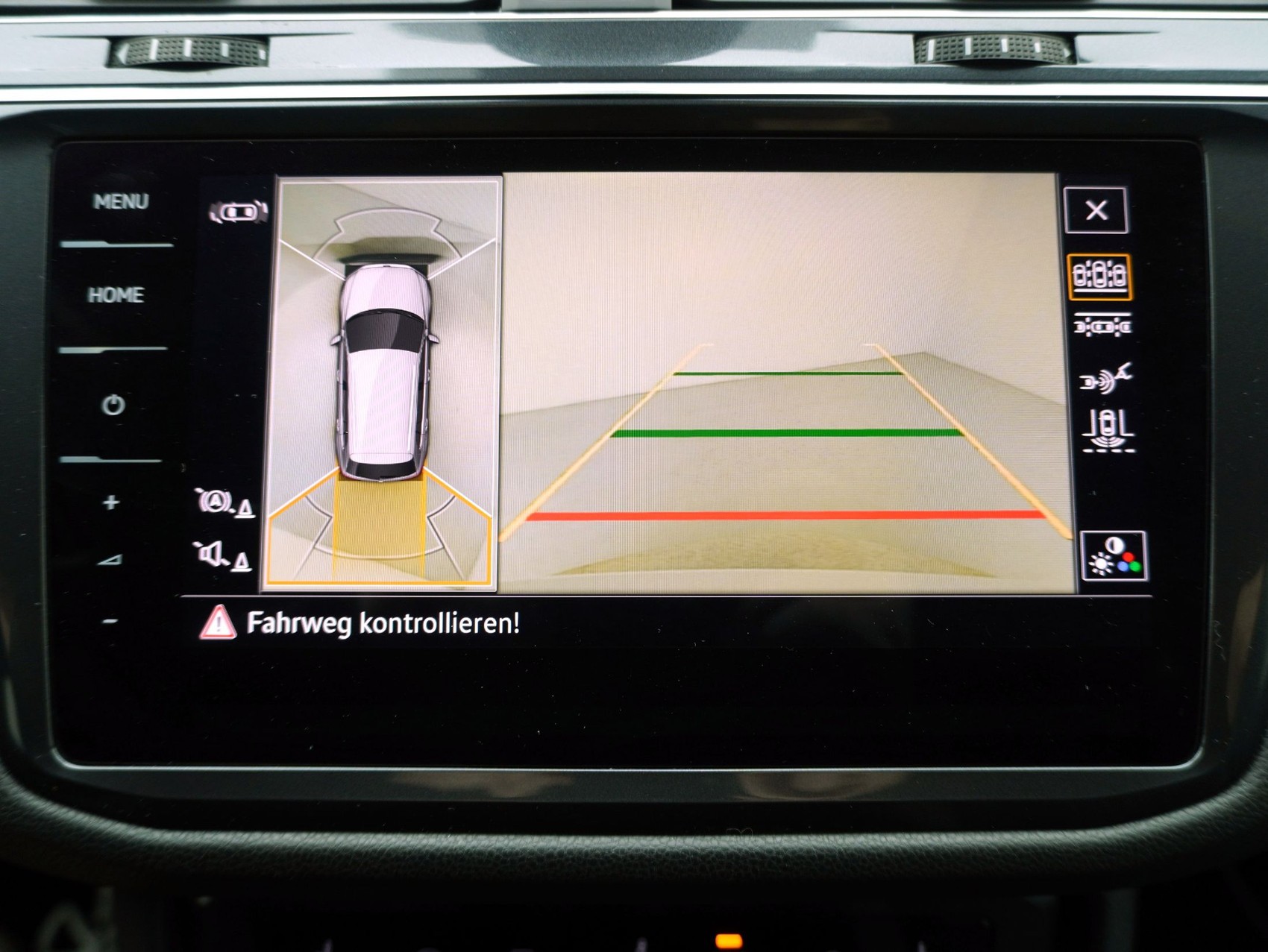 VW Tiguan Allspace 2.0 TSI DSG R-Line Black Style 4Motion-image-19