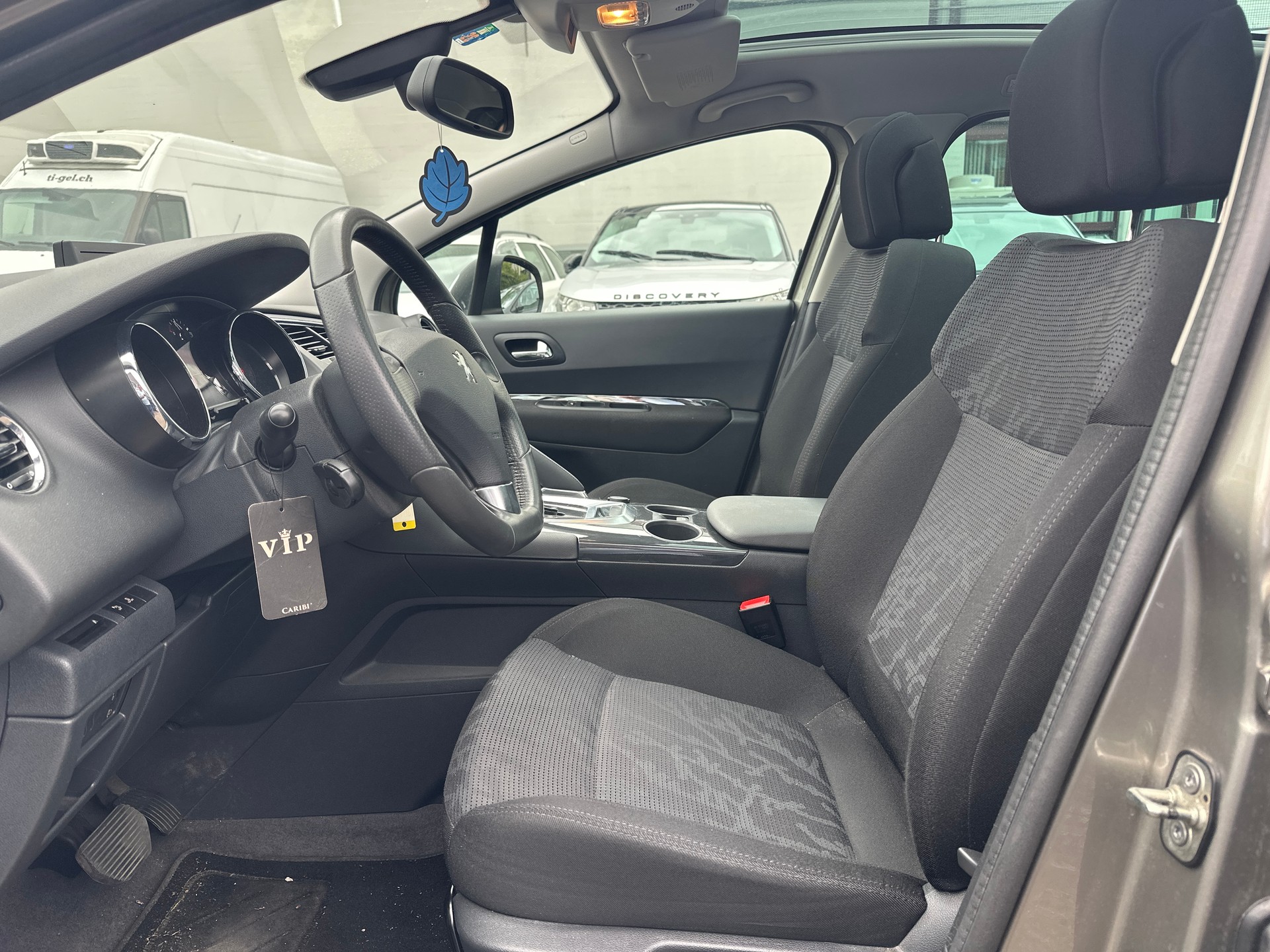 PEUGEOT 3008 1.6 16V T Sport Pack Tiptronic-image-7