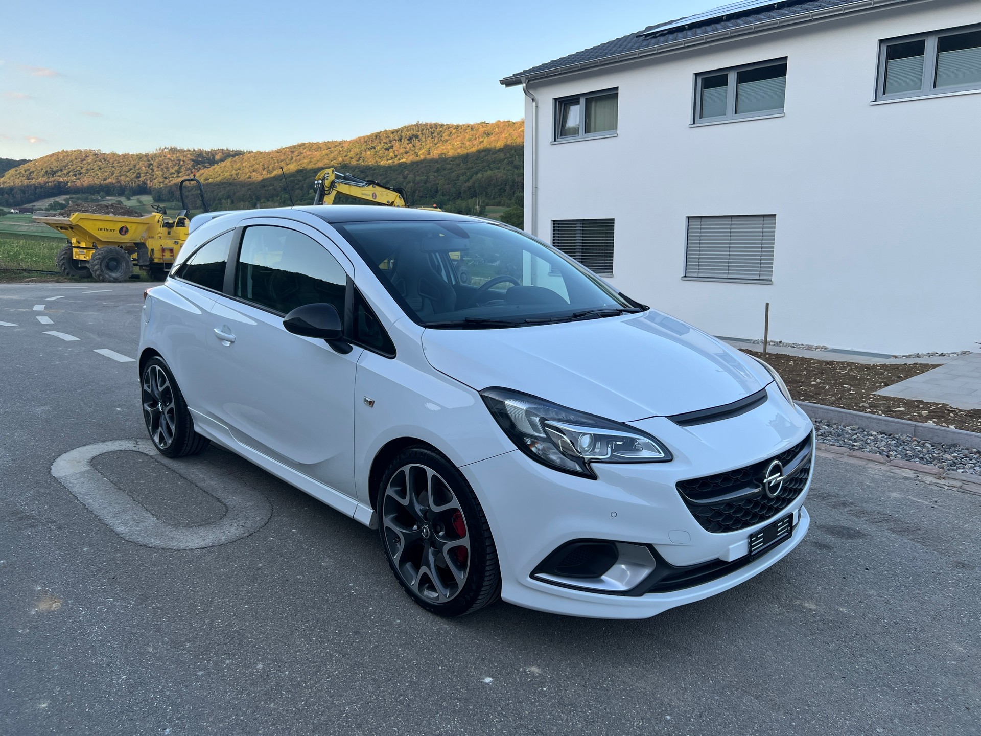 OPEL Corsa 1.4 Turbo GSi 150 PS * LEDER * Recaro Sportsitze *-image-3