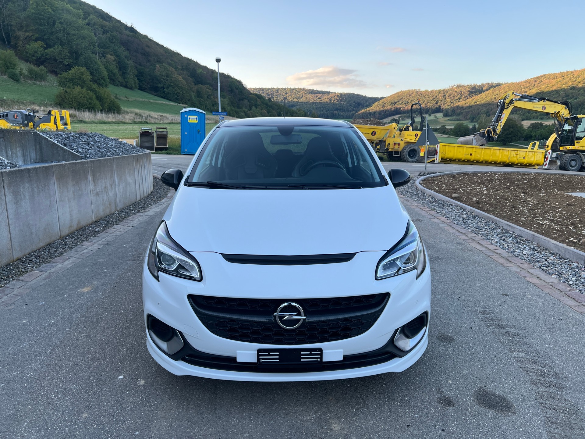 OPEL Corsa 1.4 Turbo GSi 150 PS * LEDER * Recaro Sportsitze *-image-2