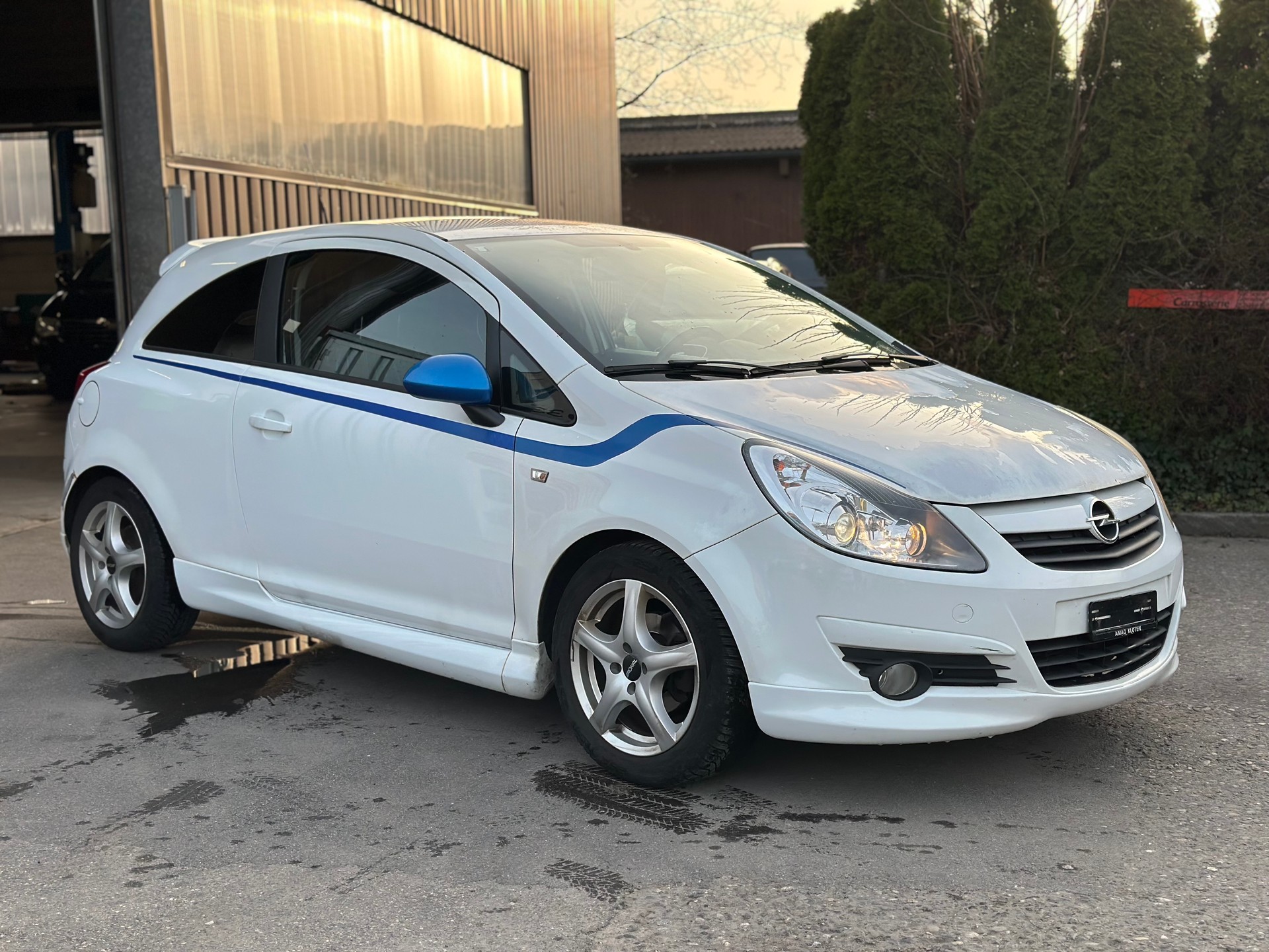 OPEL Corsa 1.4 TP Sport-image-1