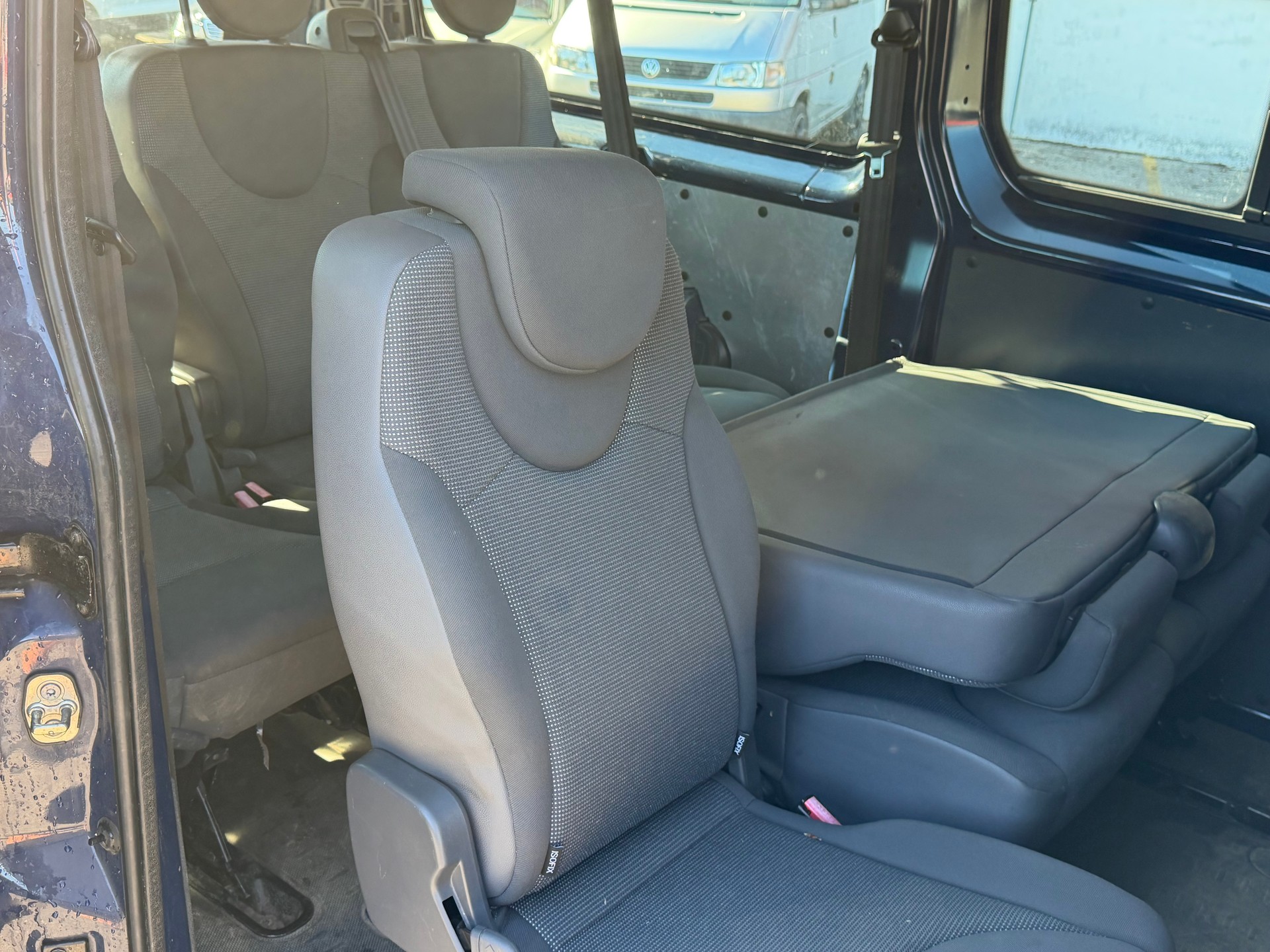CITROEN Jumpy 2.0 HDi L2H1 Attraction-image-5