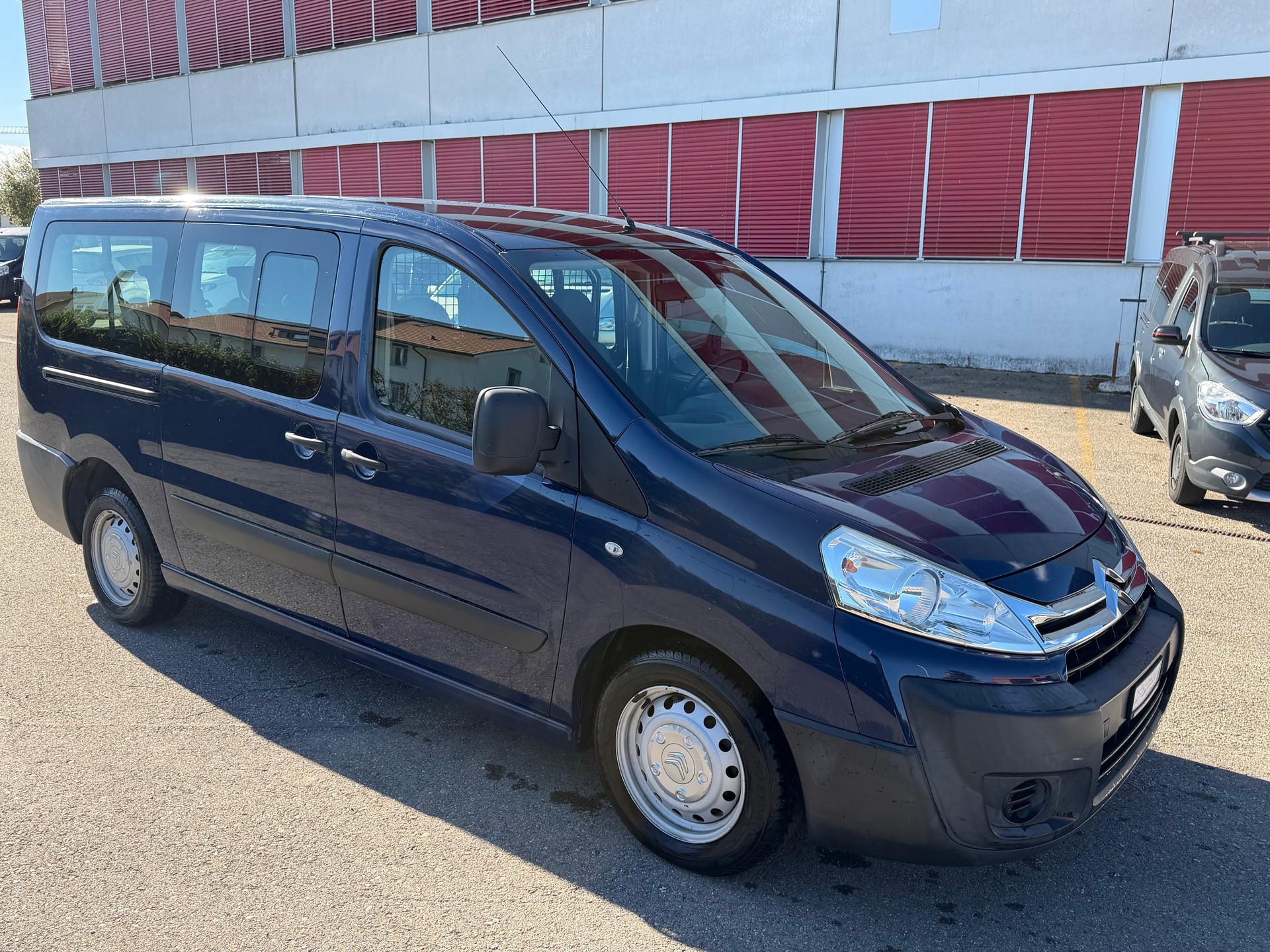 CITROEN Jumpy 2.0 HDi L2H1 Attraction-image-1