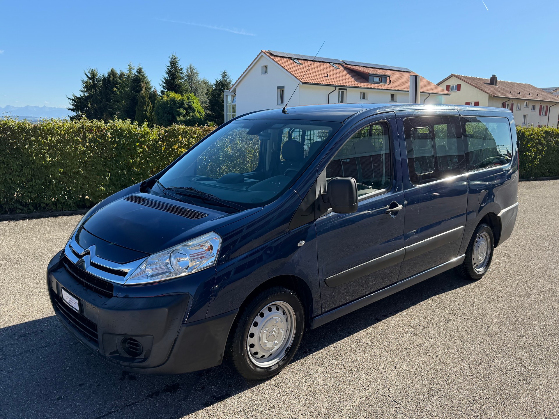 CITROEN Jumpy 2.0 HDi L2H1 Attraction-image-0